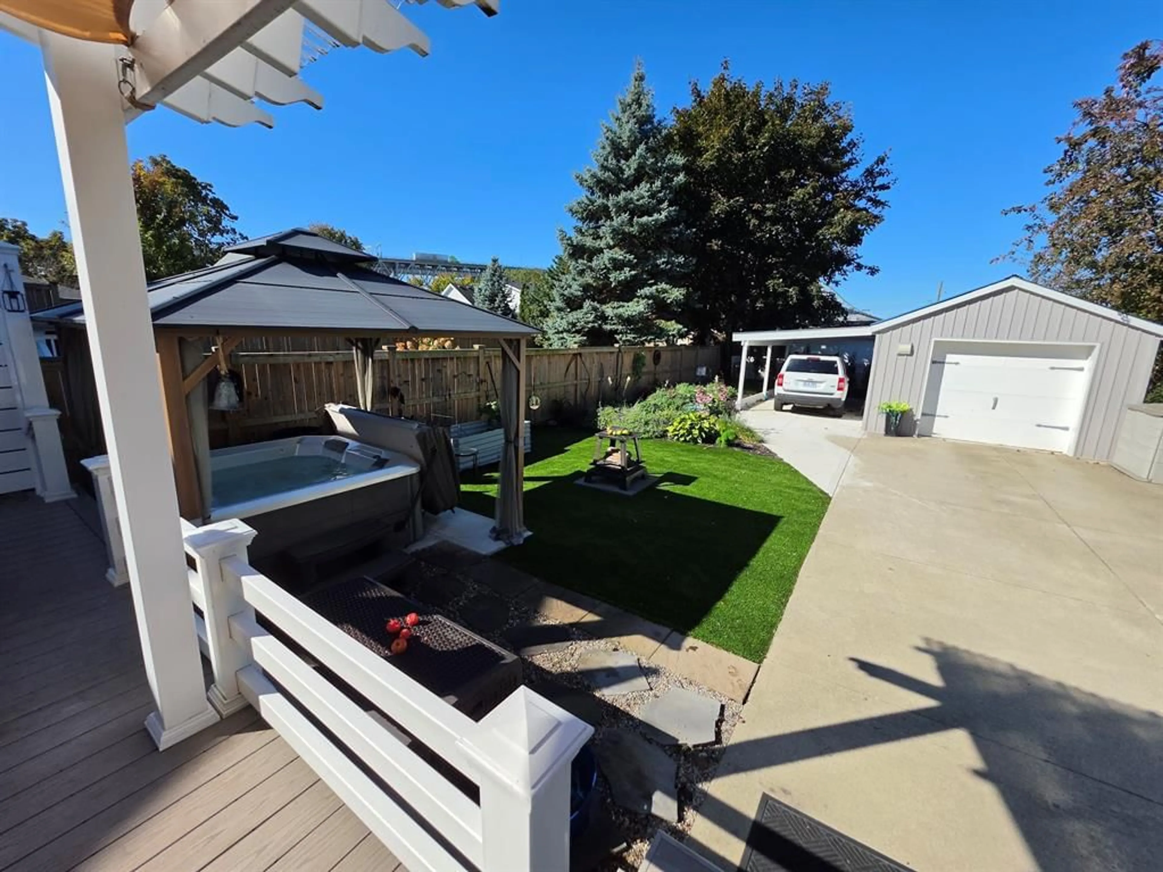Patio, street for 16 Fort St, Point Edward Ontario N7V 1M2