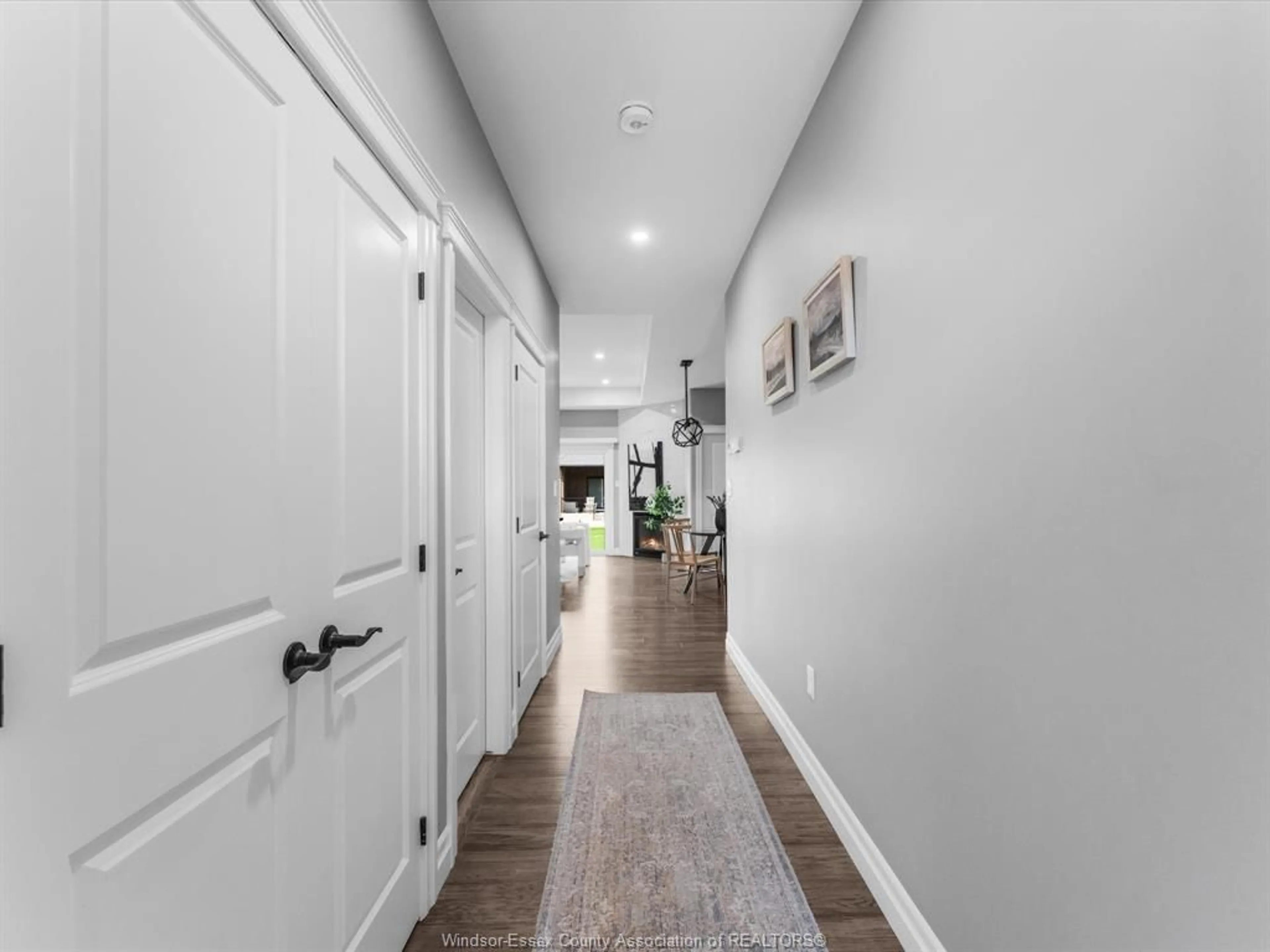 Indoor entryway for 410 CASERTA Cres, Lakeshore Ontario N0R 1Z0