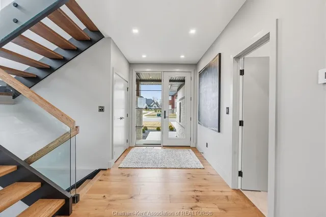 54 Dundee Dr, Chatham 3