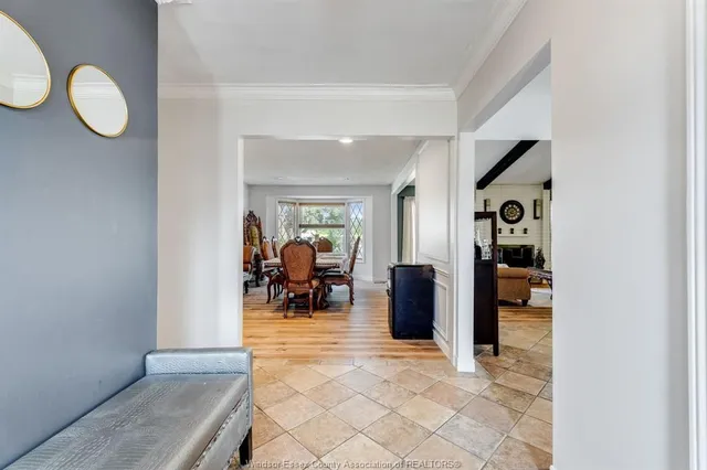 3 Fischer Cres, Leamington 2