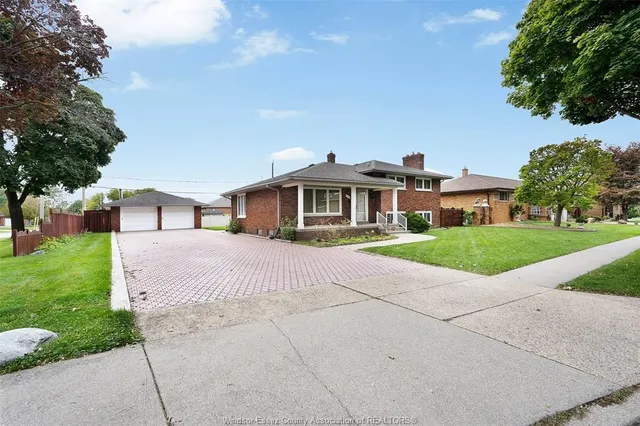 1599 PARTINGTON Ave, Windsor 2