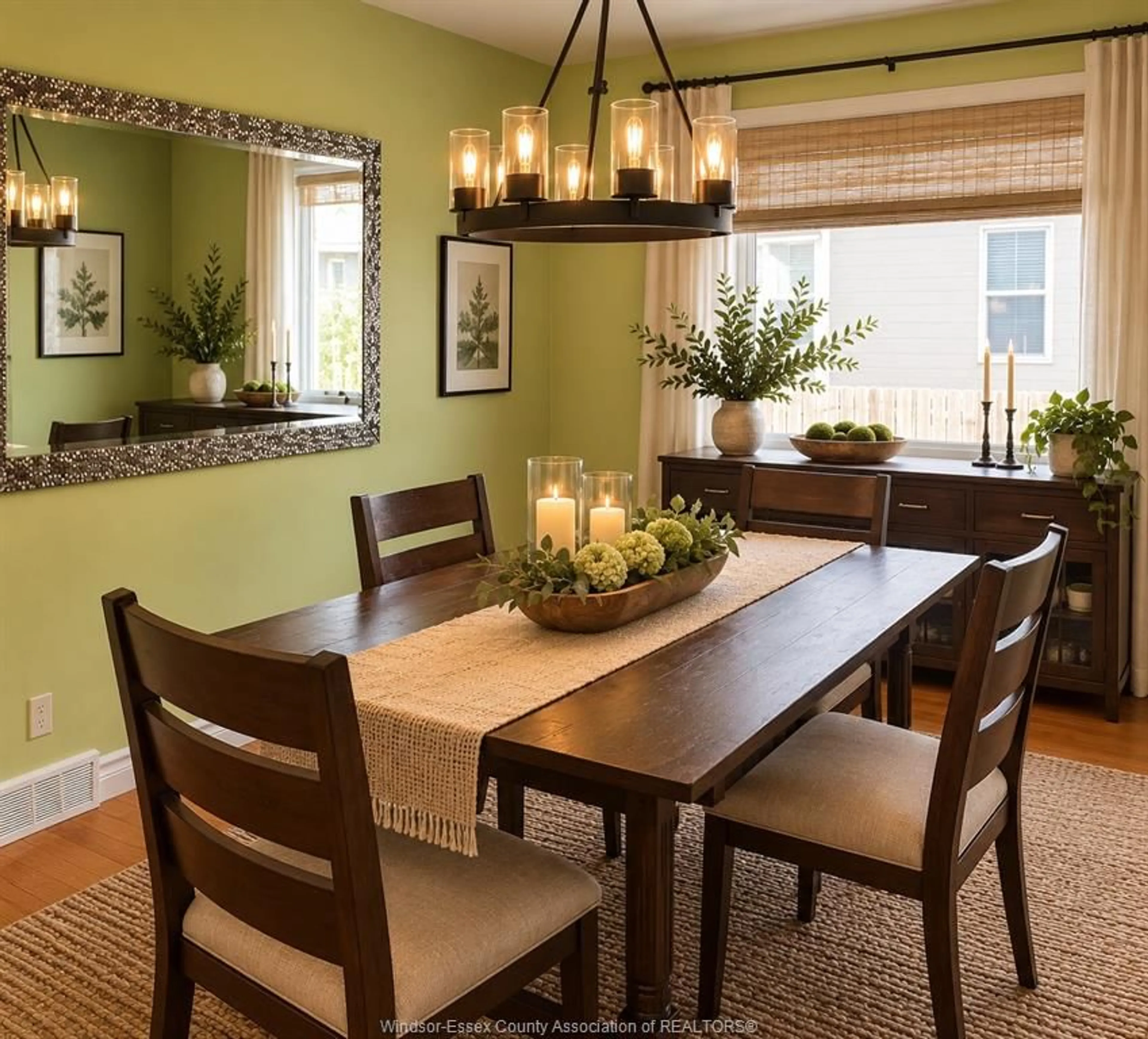 Dining room, wood/laminate floor for 1833 ST. LUKE Rd, Windsor Ontario N8W 3W8