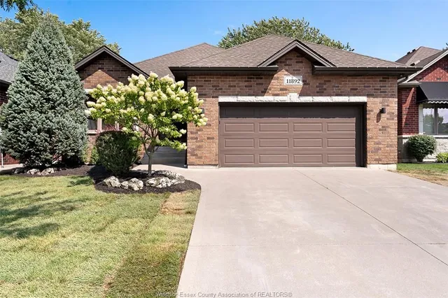 11892 Boulder Cres, Windsor 3