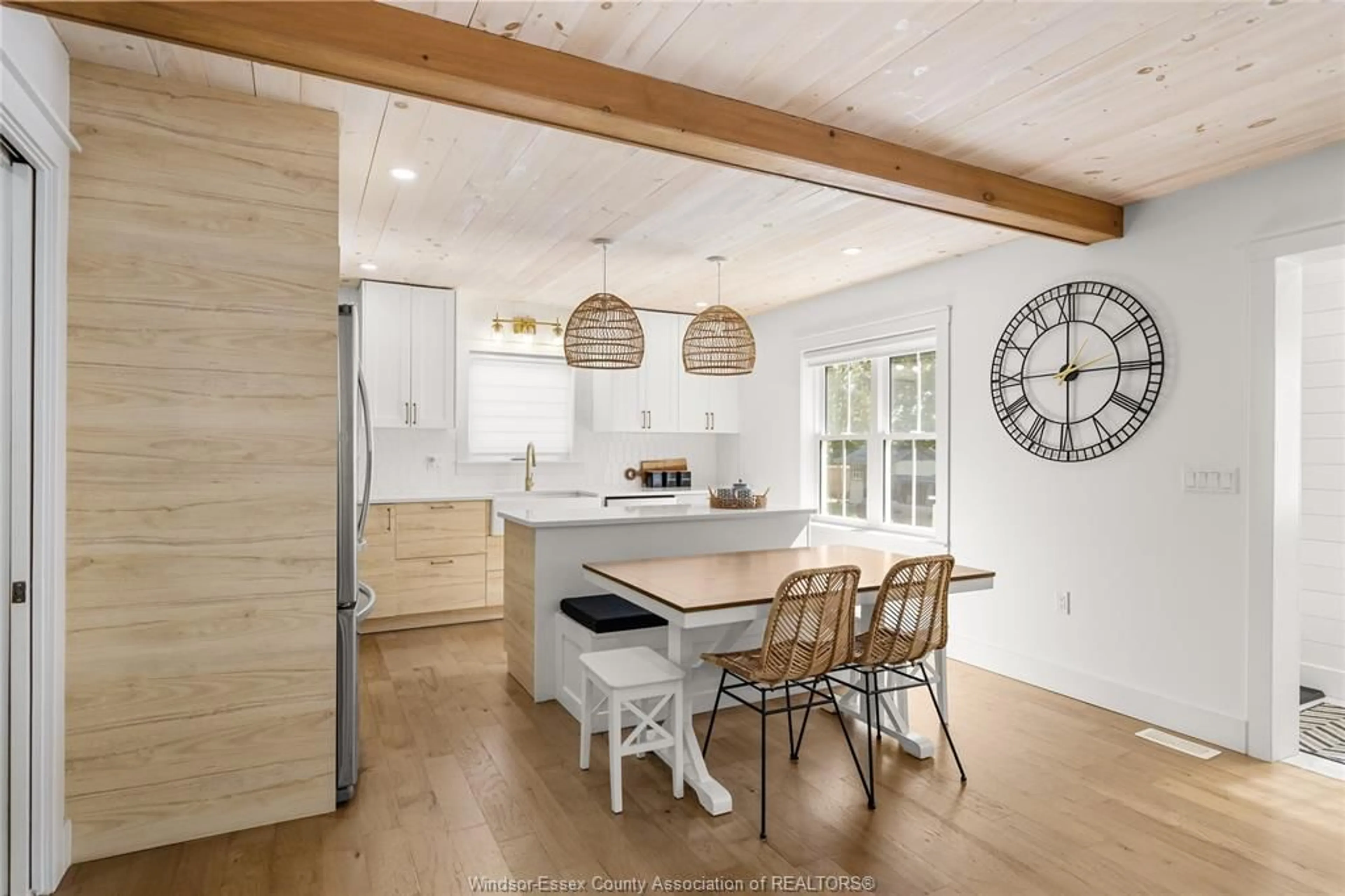 Open concept kitchen, wood/laminate floor for 614 PETER ST, Kingsville Ontario N9Y 3G8