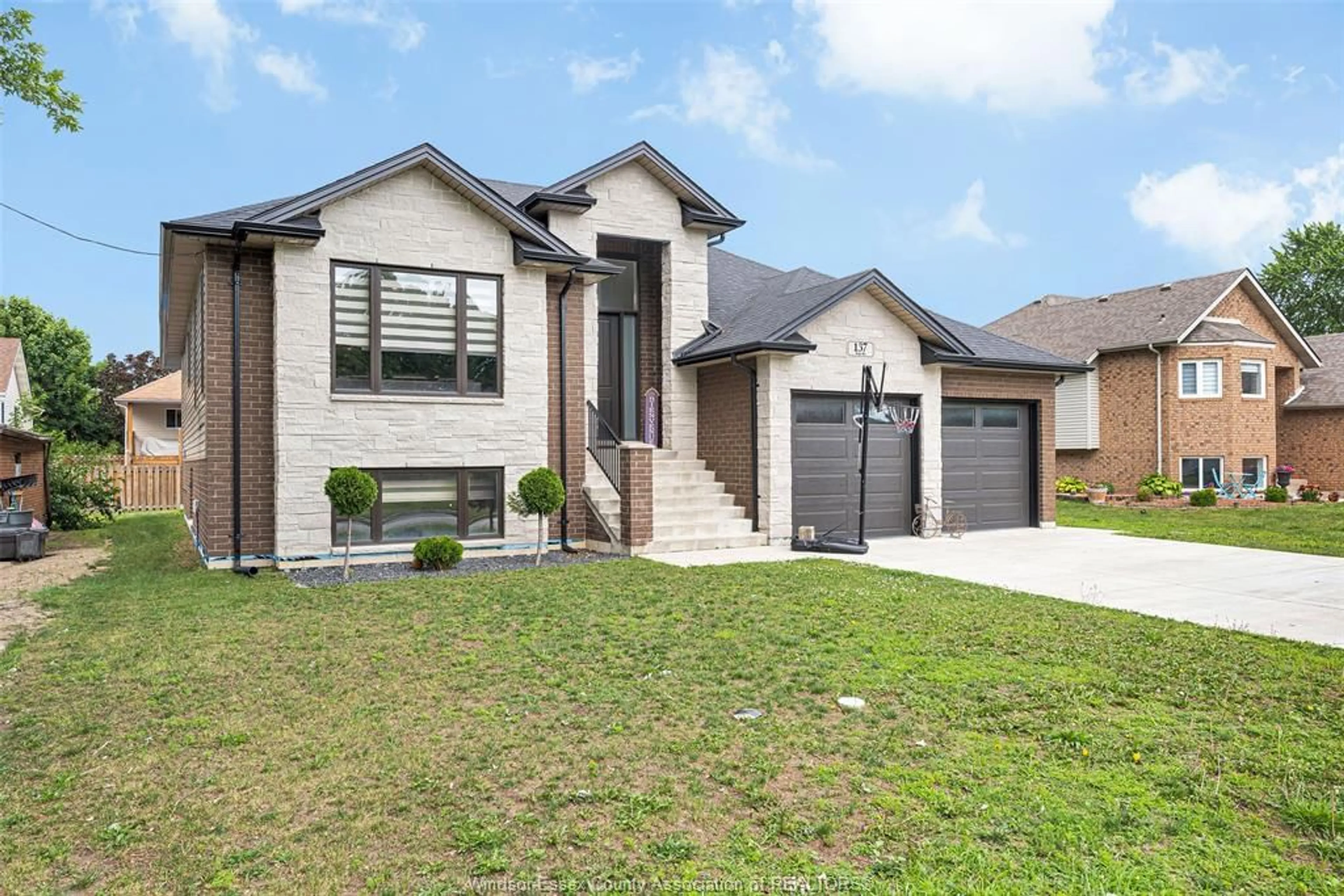 Home with brick exterior material, street for 137 GARY Ave, LaSalle Ontario N9J 1V3