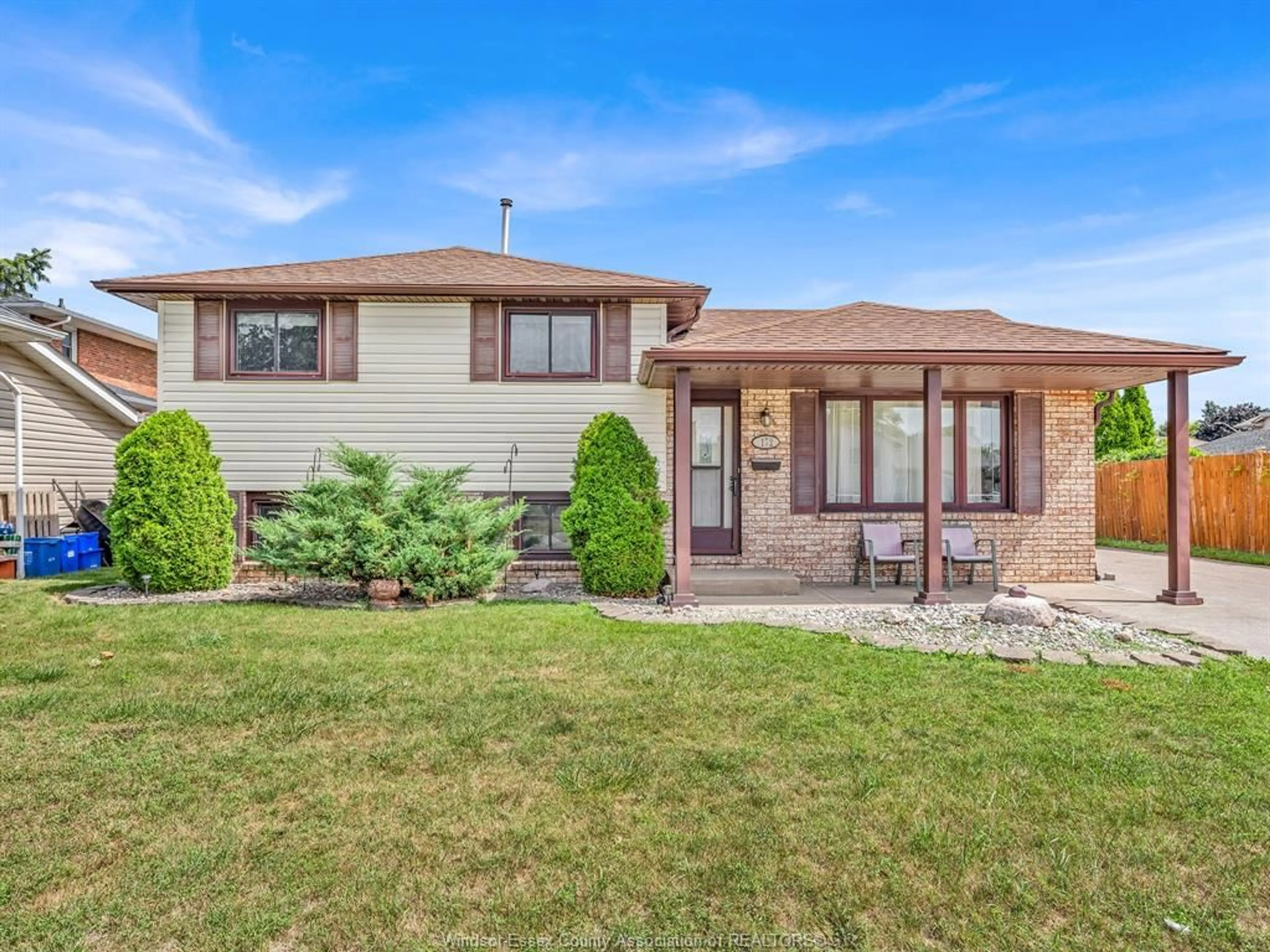 Home with brick exterior material, street for 172 PACIFIC, Amherstburg Ontario N9V 3E2