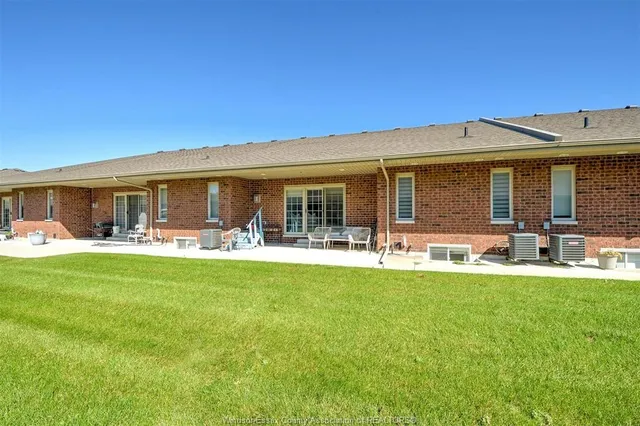 1169 COPELAND Ave, Windsor 5
