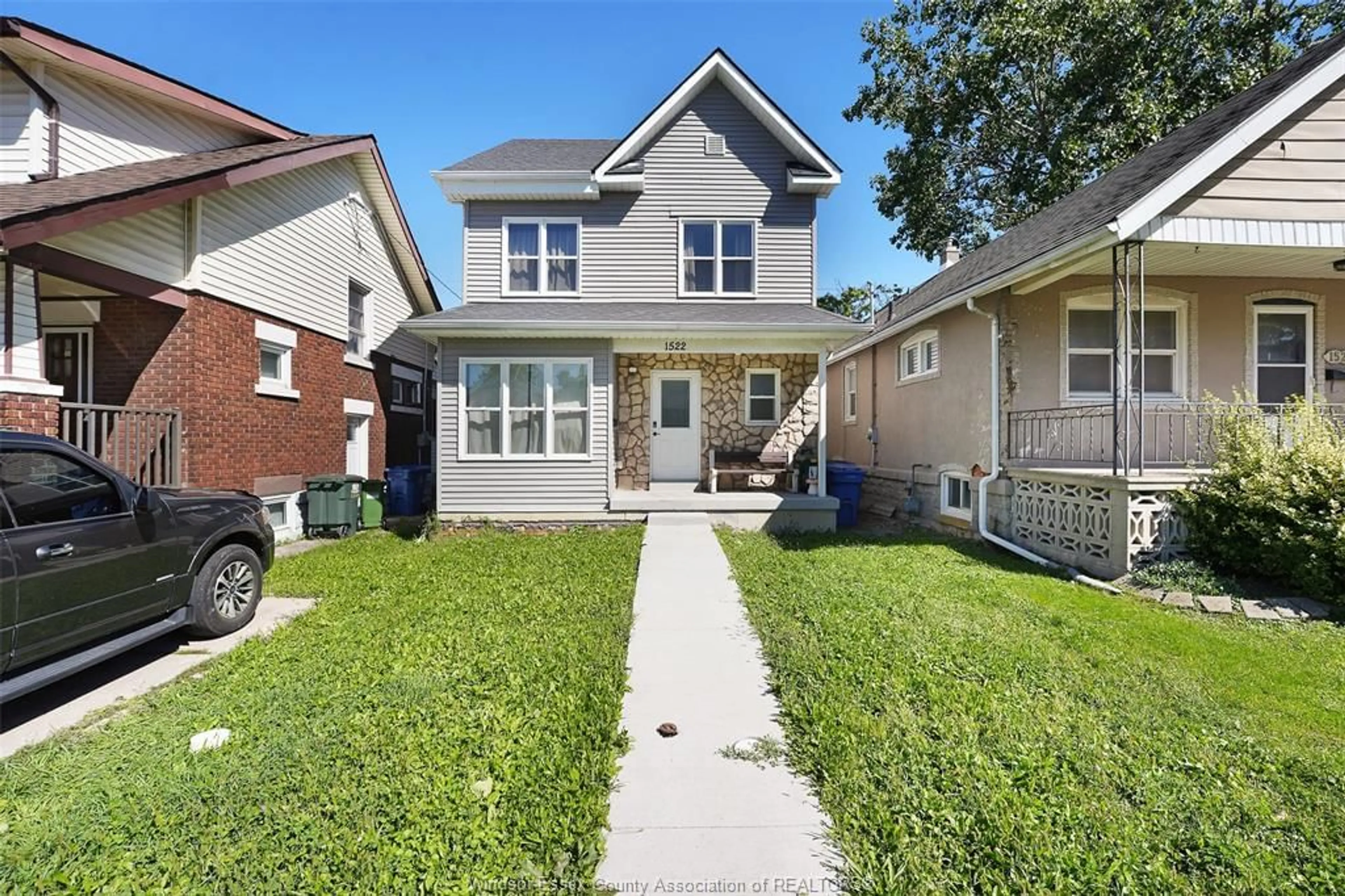 Home with brick exterior material, street for 1522 LILLIAN Ave, Windsor Ontario N8X 4A8