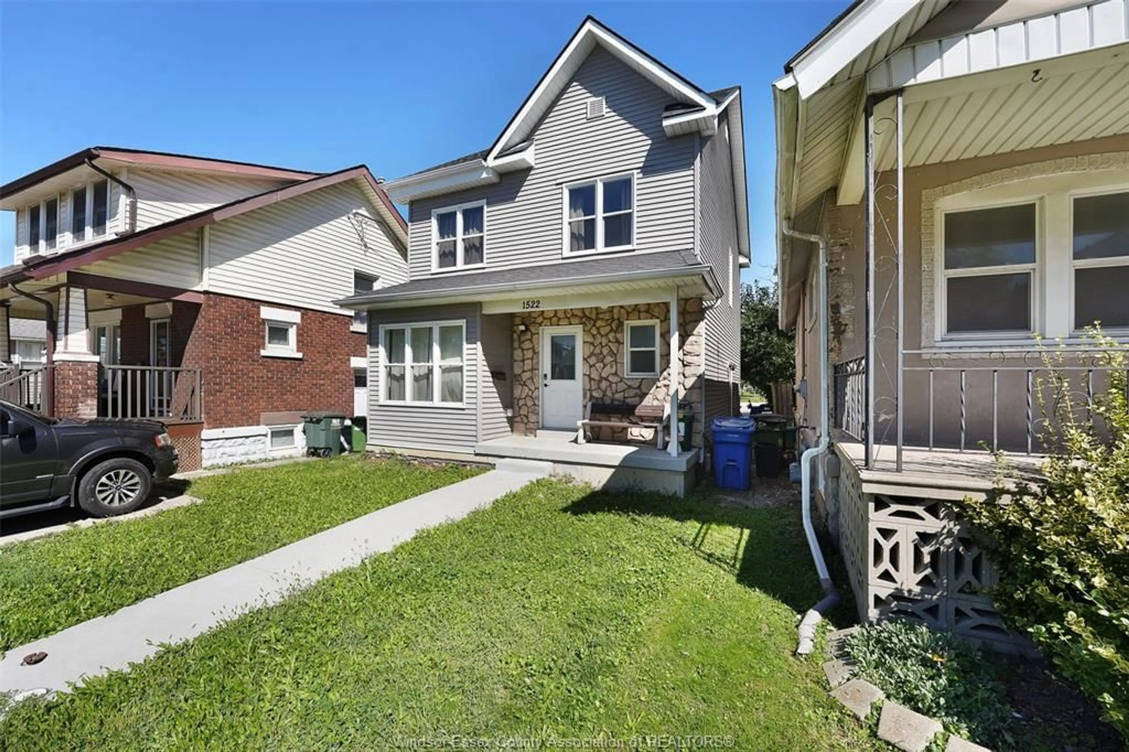 Home with brick exterior material, street for 1522 LILLIAN Ave, Windsor Ontario N8X 4A8