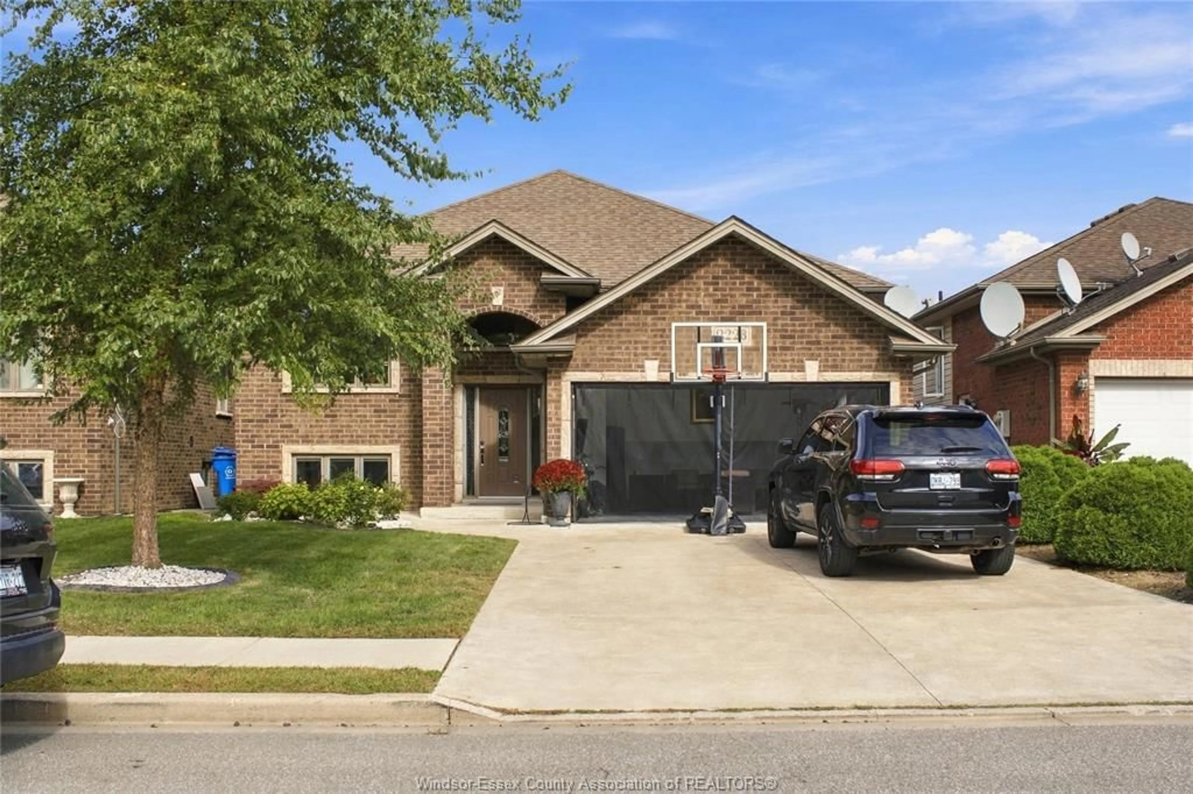 Home with brick exterior material, street for 2228 ASKIN Ave, Windsor Ontario N9B 3Y5