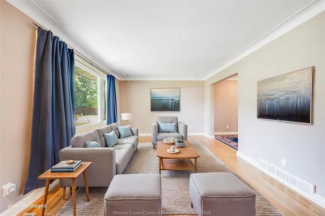 2979 ORION Cres, Windsor 5