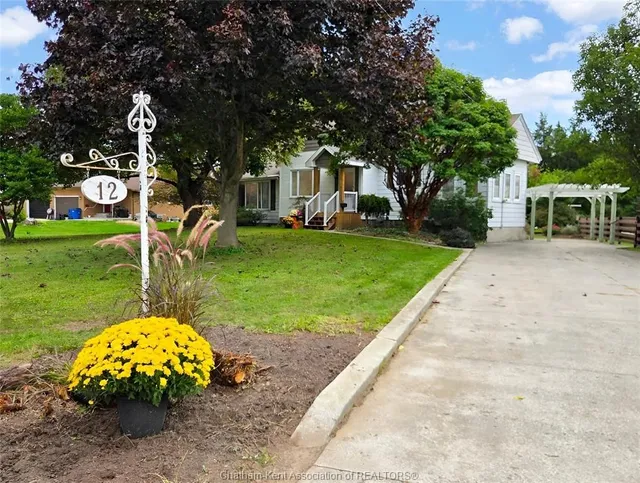 12 Crerar Dr, Chatham 4