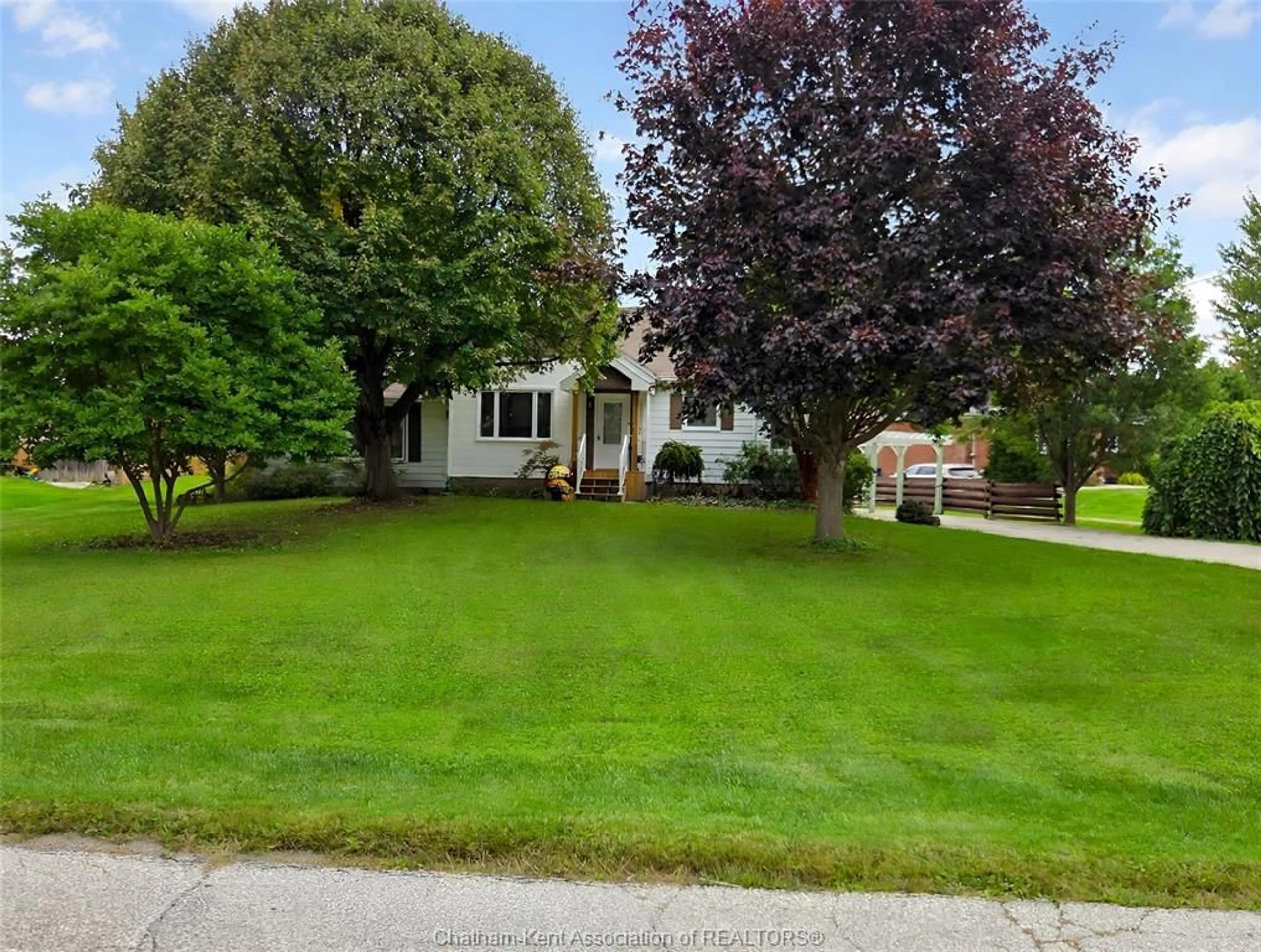 A pic from outside/outdoor area/front of a property/back of a property/a pic from drone, street for 12 Crerar Dr, Chatham Ontario N7L 2P7