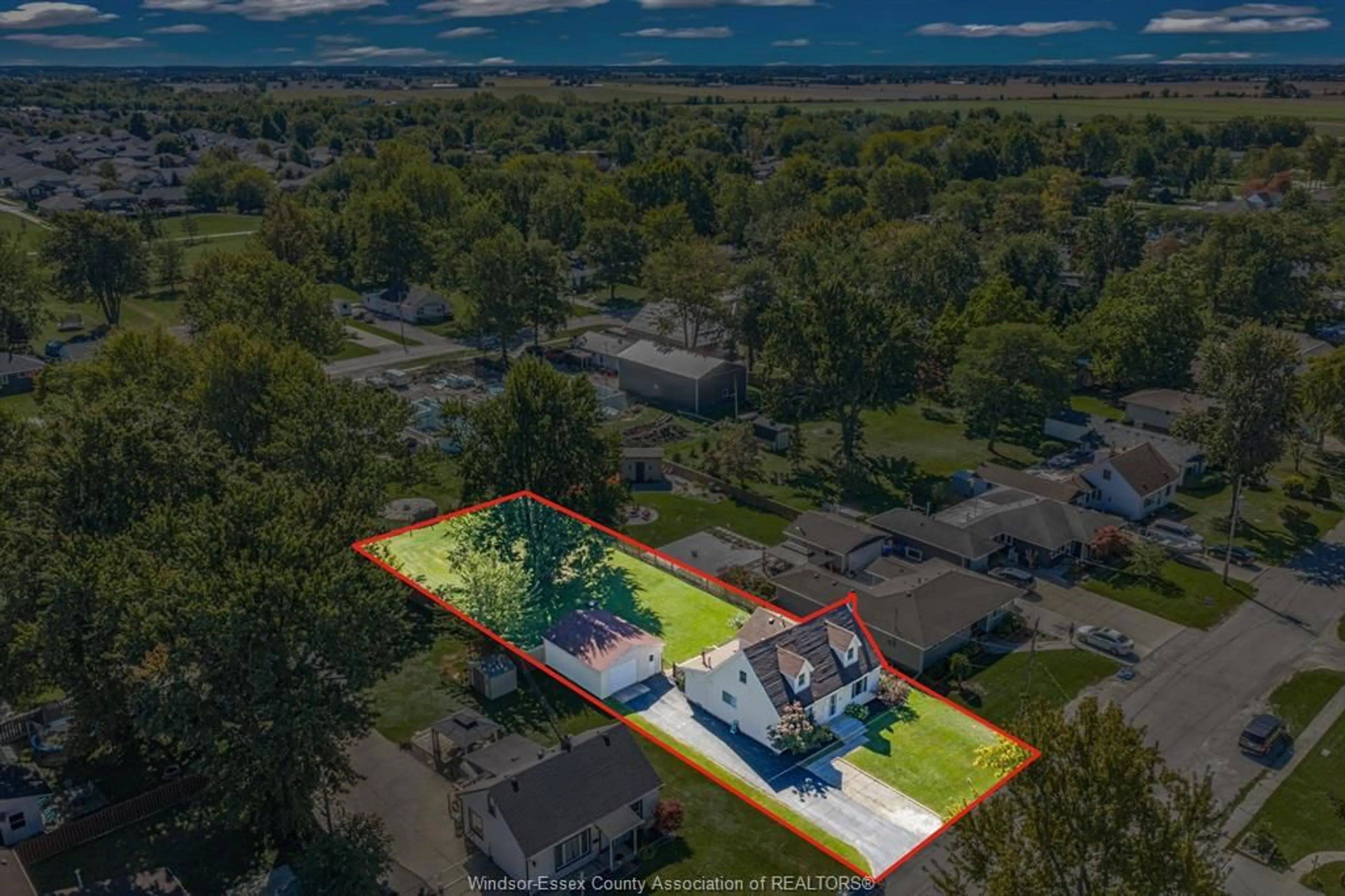 A pic from outside/outdoor area/front of a property/back of a property/a pic from drone, water/lake/river/ocean view for 200 Centre St, Essex Ontario N8M 1R2