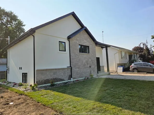 196 Ross Cres, Colchester 3
