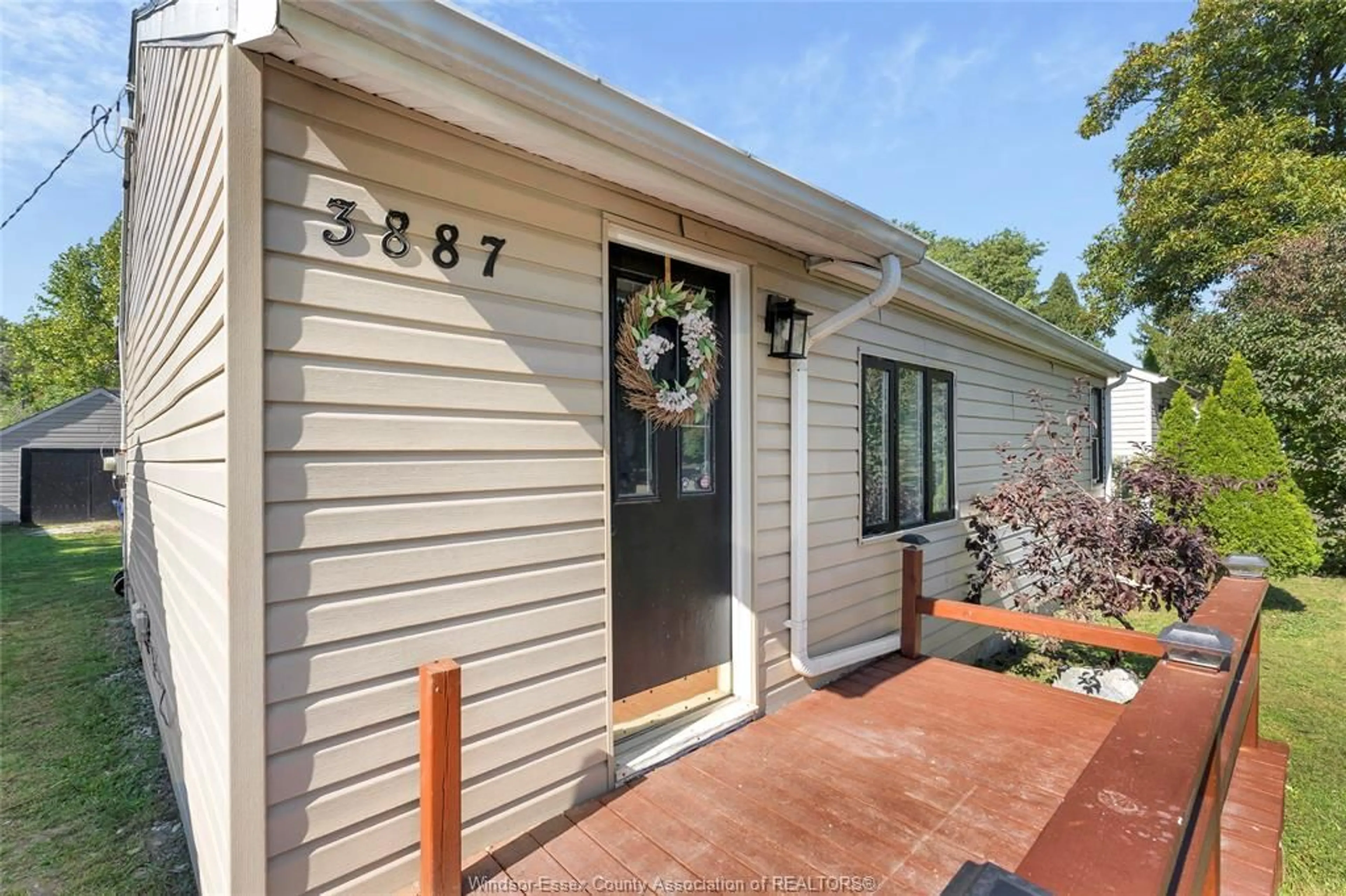 Unknown for 3887 TURNER RD, Windsor Ontario N8W 3E4