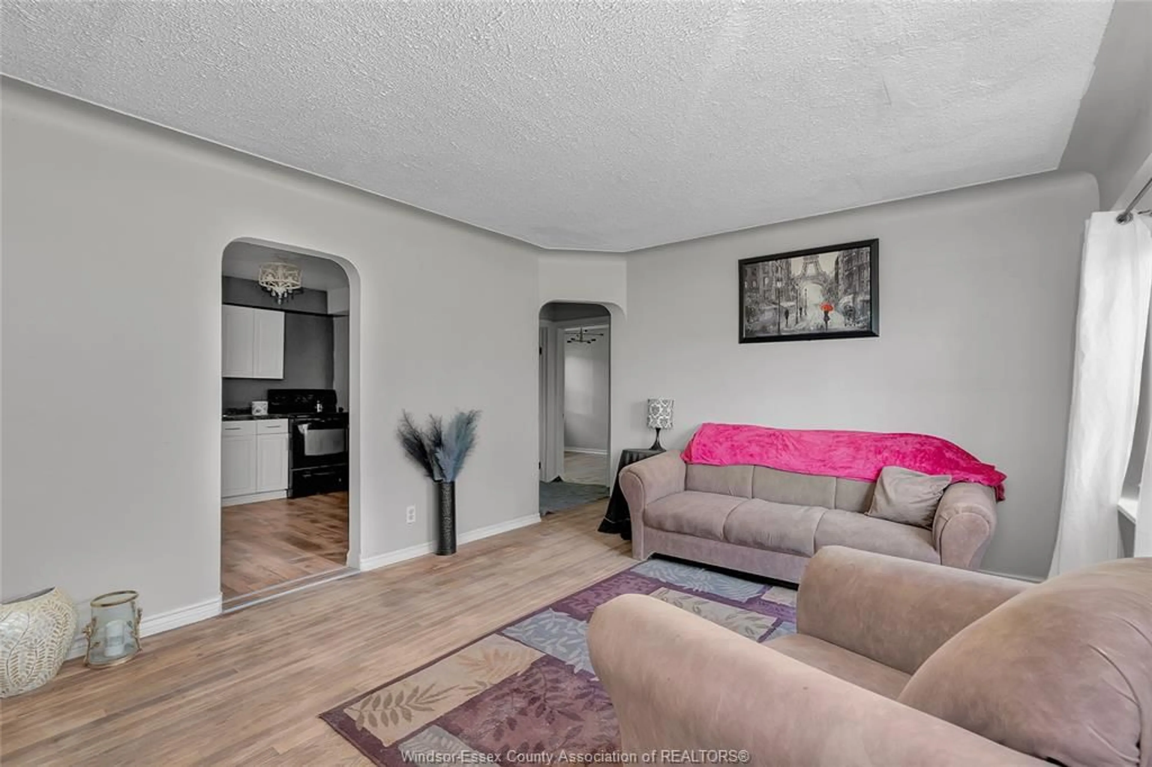 Living room with furniture, unknown for 3887 TURNER RD, Windsor Ontario N8W 3E4