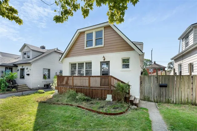 1825 WINDERMERE, Windsor 2