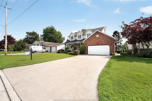 240 Gary Ave, LaSalle 4