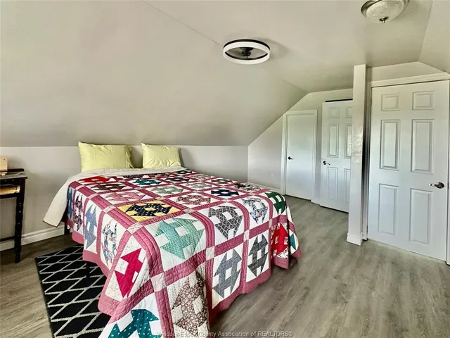3100 LAKESHORE RD 303, Lakeshore 4