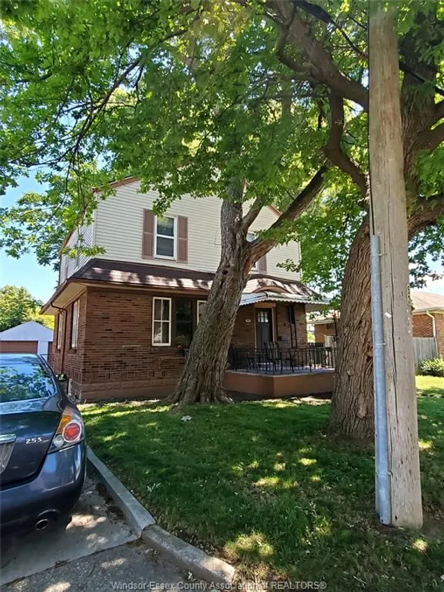 1964 CENTRAL Ave, Windsor 2