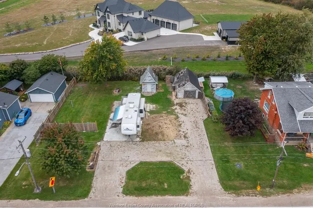 2265 COUNTY RD 31, Lakeshore 3