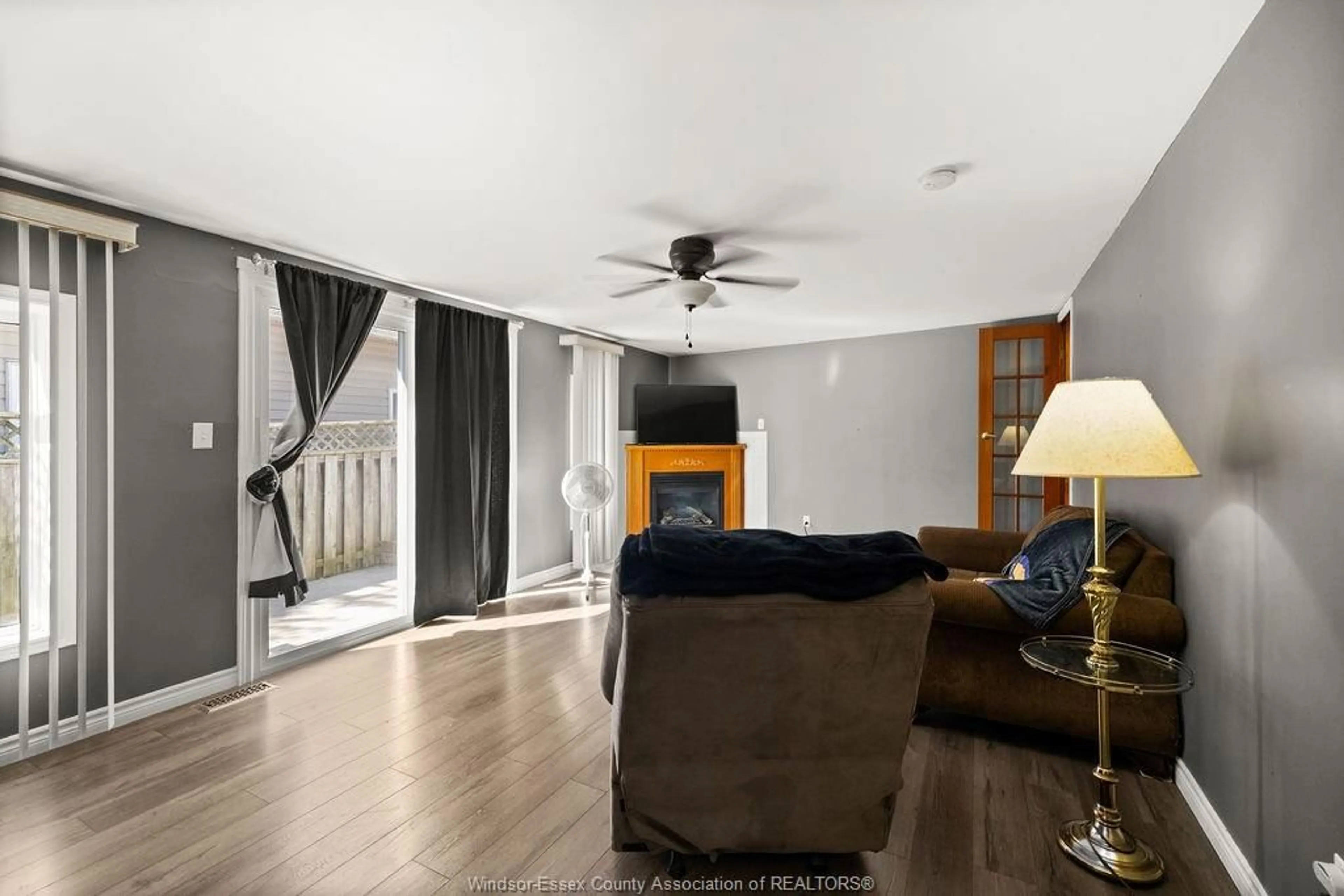 Living room with furniture, wood/laminate floor for 8 SPRUCE, McGregor Ontario N0R 1J0