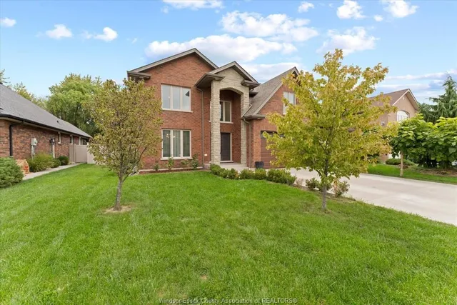1150 JILLIAN Crt, Lakeshore 3