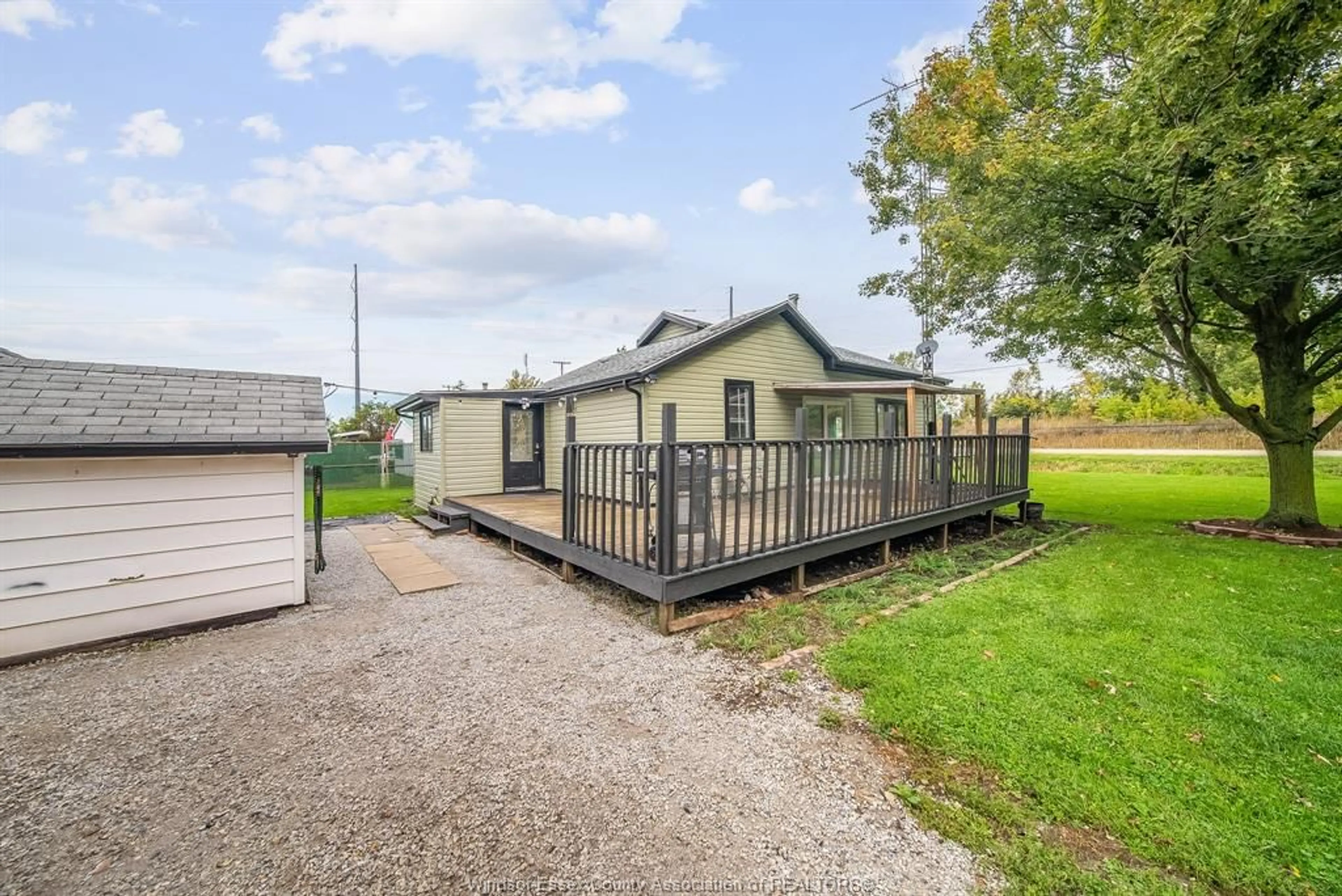 A pic from outside/outdoor area/front of a property/back of a property/a pic from drone, unknown for 20858 FARGO Rd, Blenheim Ontario N0P 1G0