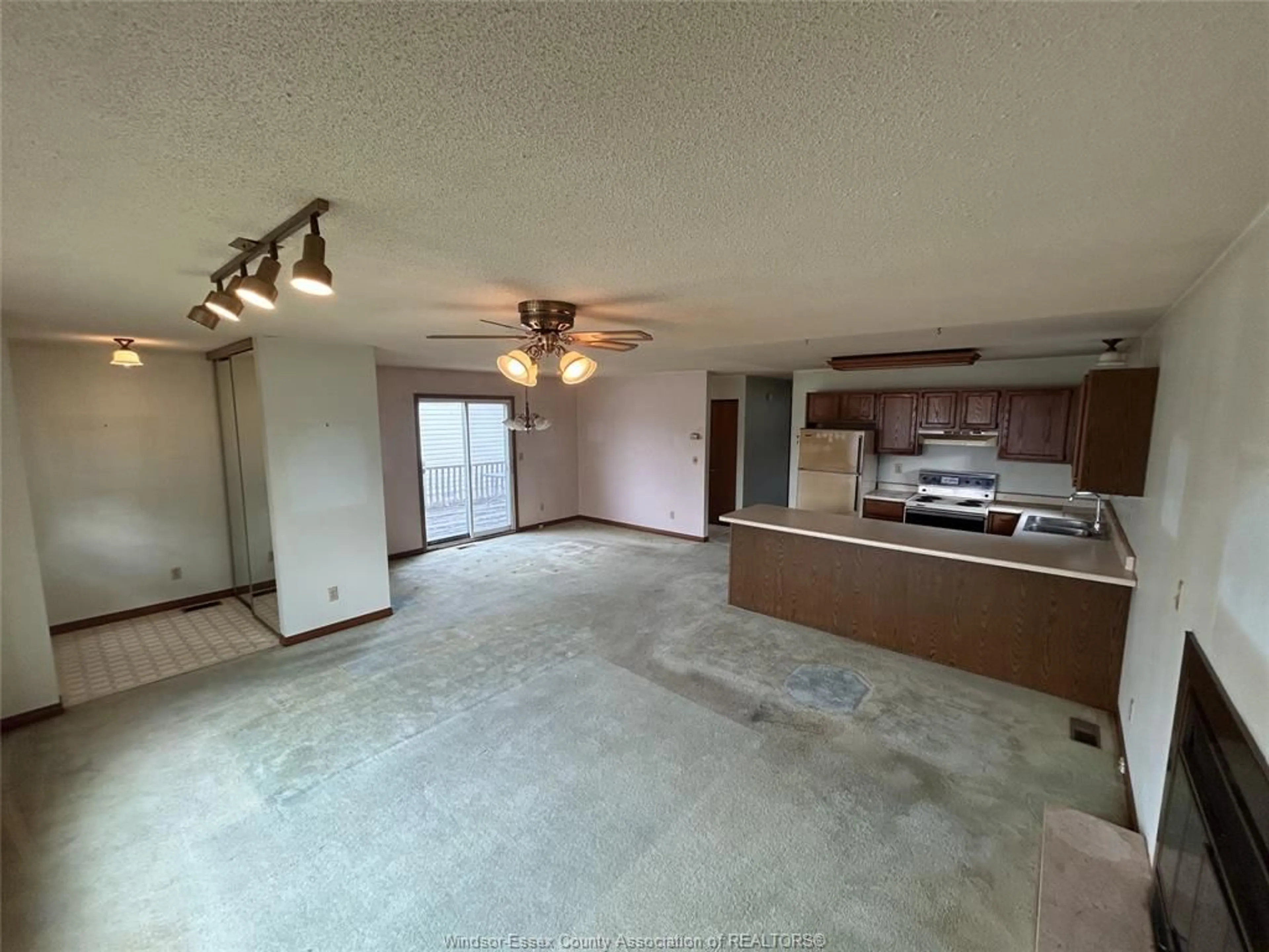A pic of a room for 79 PARKSIDE, McGregor Ontario N0R 1J0