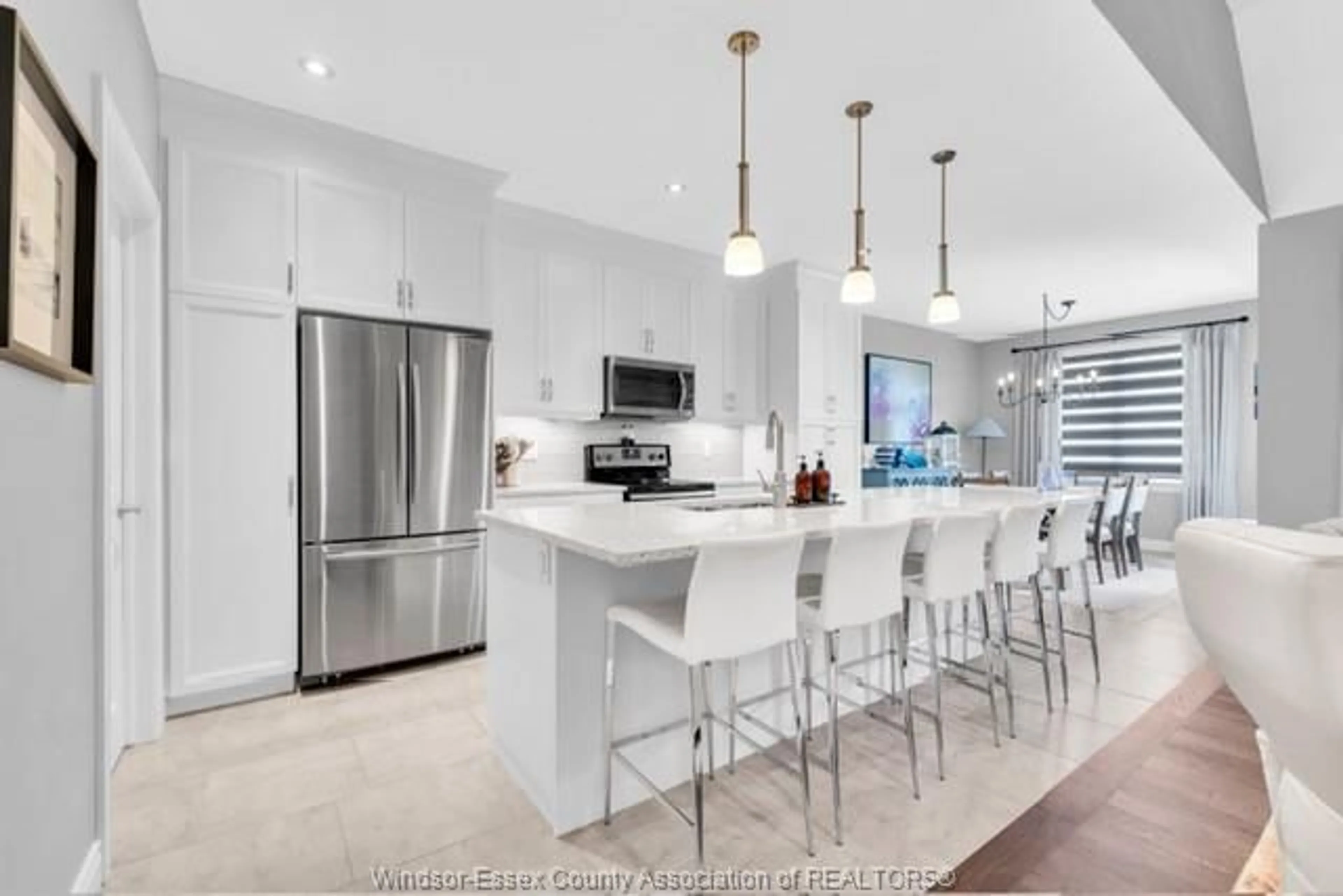 Open concept kitchen, ceramic/tile floor for 2230 MAITLAND, Windsor Ontario N8P 0B7