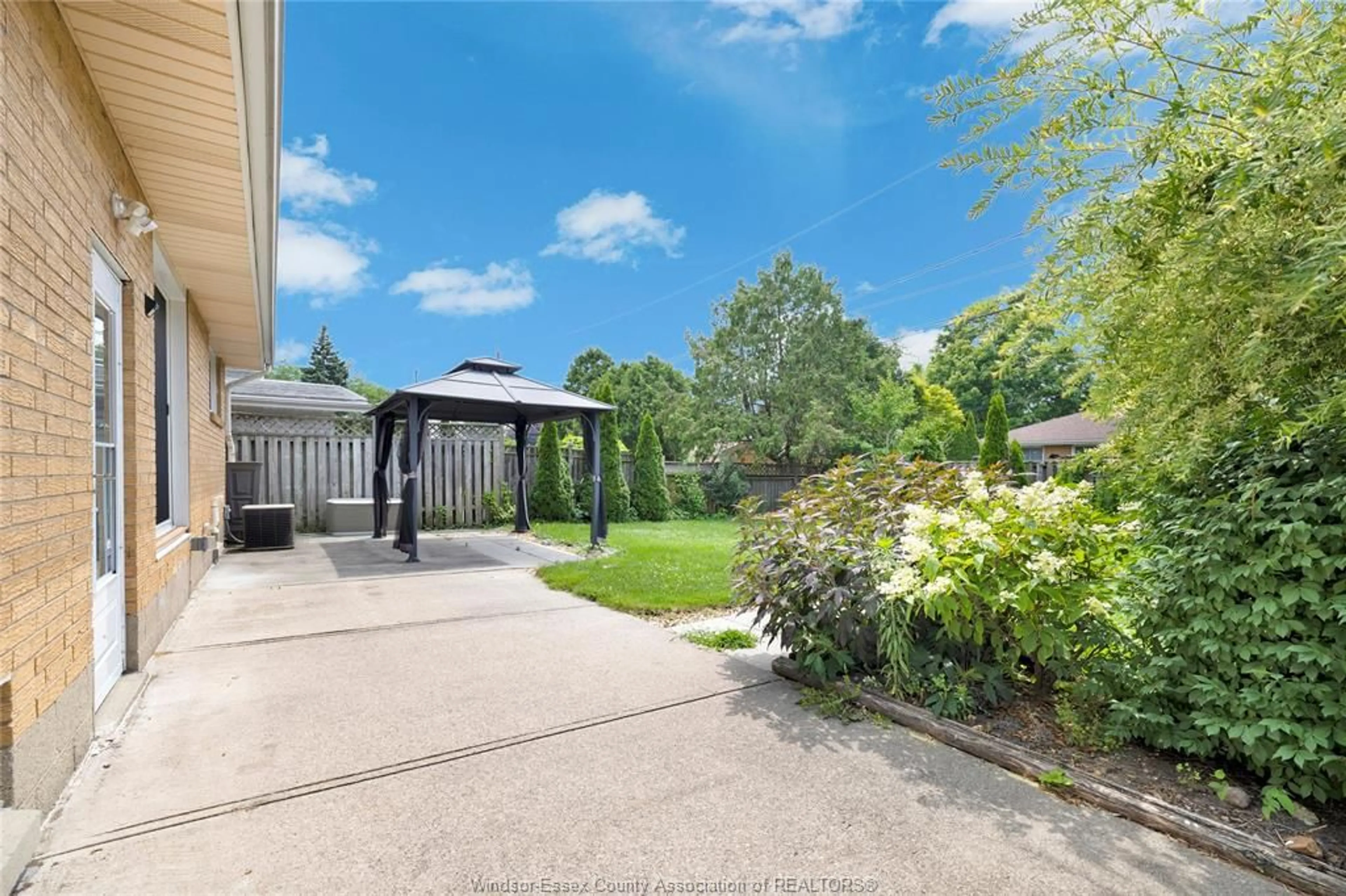 Unknown for 465 CHRISTOPHER, Windsor Ontario N8S 3X1