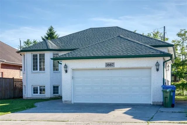 3867 CLARA Ave, Windsor 3