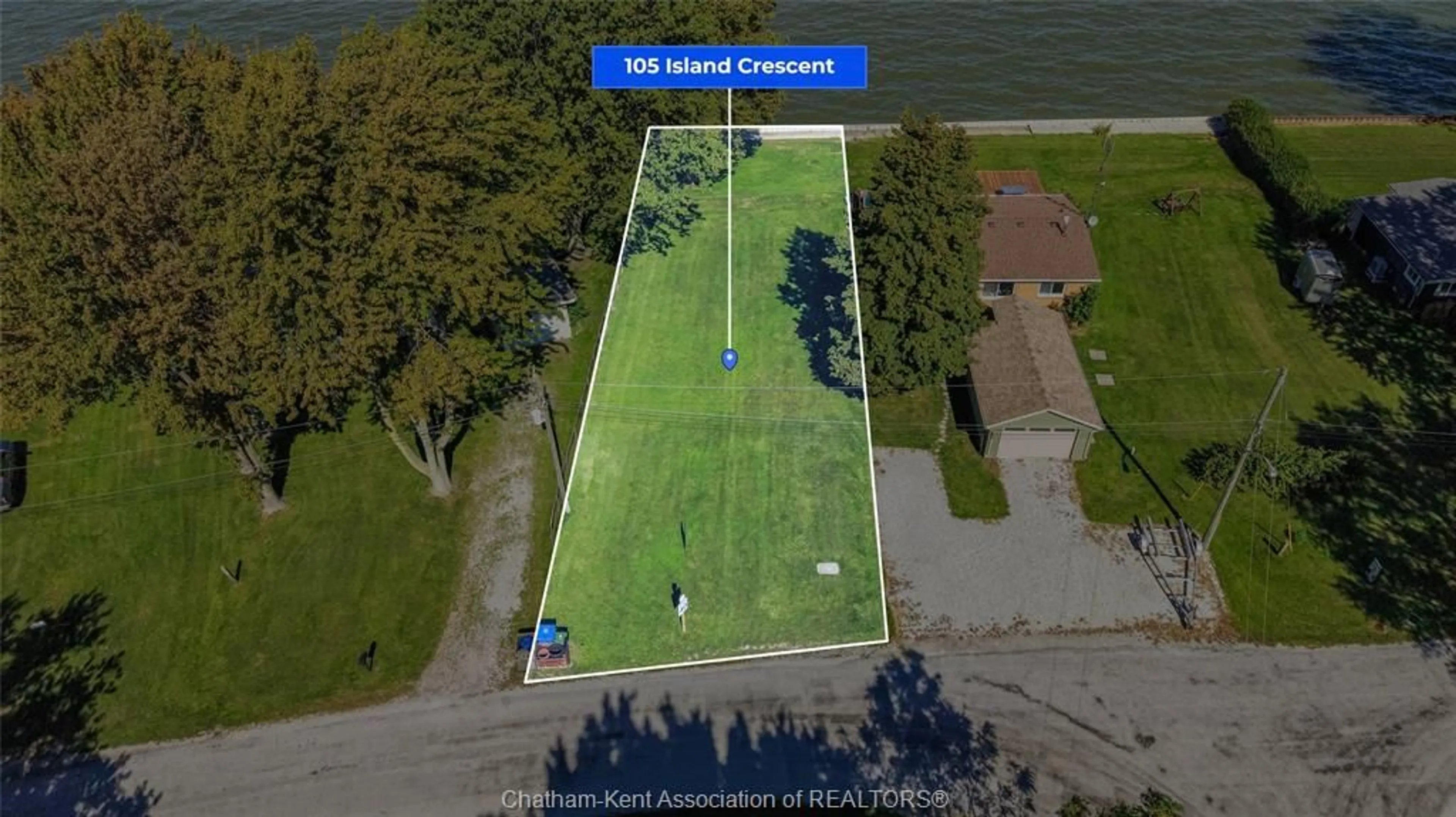 A pic from outside/outdoor area/front of a property/back of a property/a pic from drone, water/lake/river/ocean view for 105 ISLAND Cres, Lighthouse Cove Ontario N0P 2L0