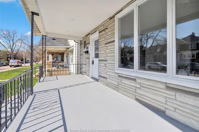 884 MOY, Windsor 4
