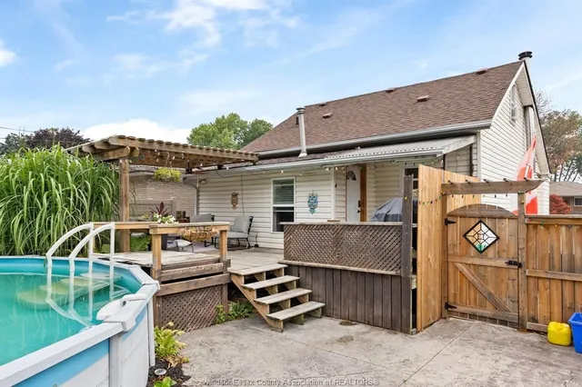 1657 WESTMINSTER Blvd, Windsor 4