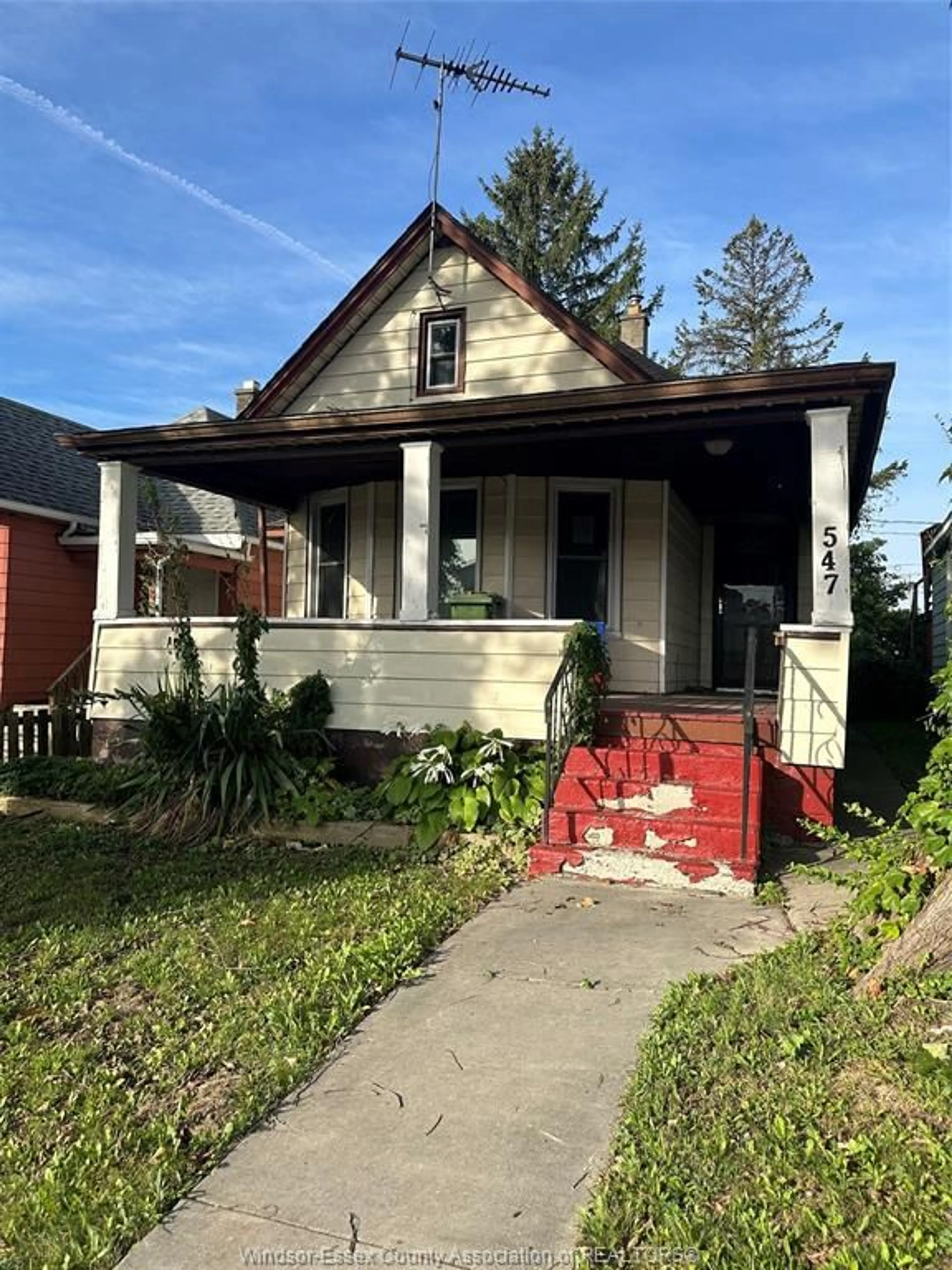 Unknown for 547 PIERRE Ave, Windsor Ontario N9A 2K1