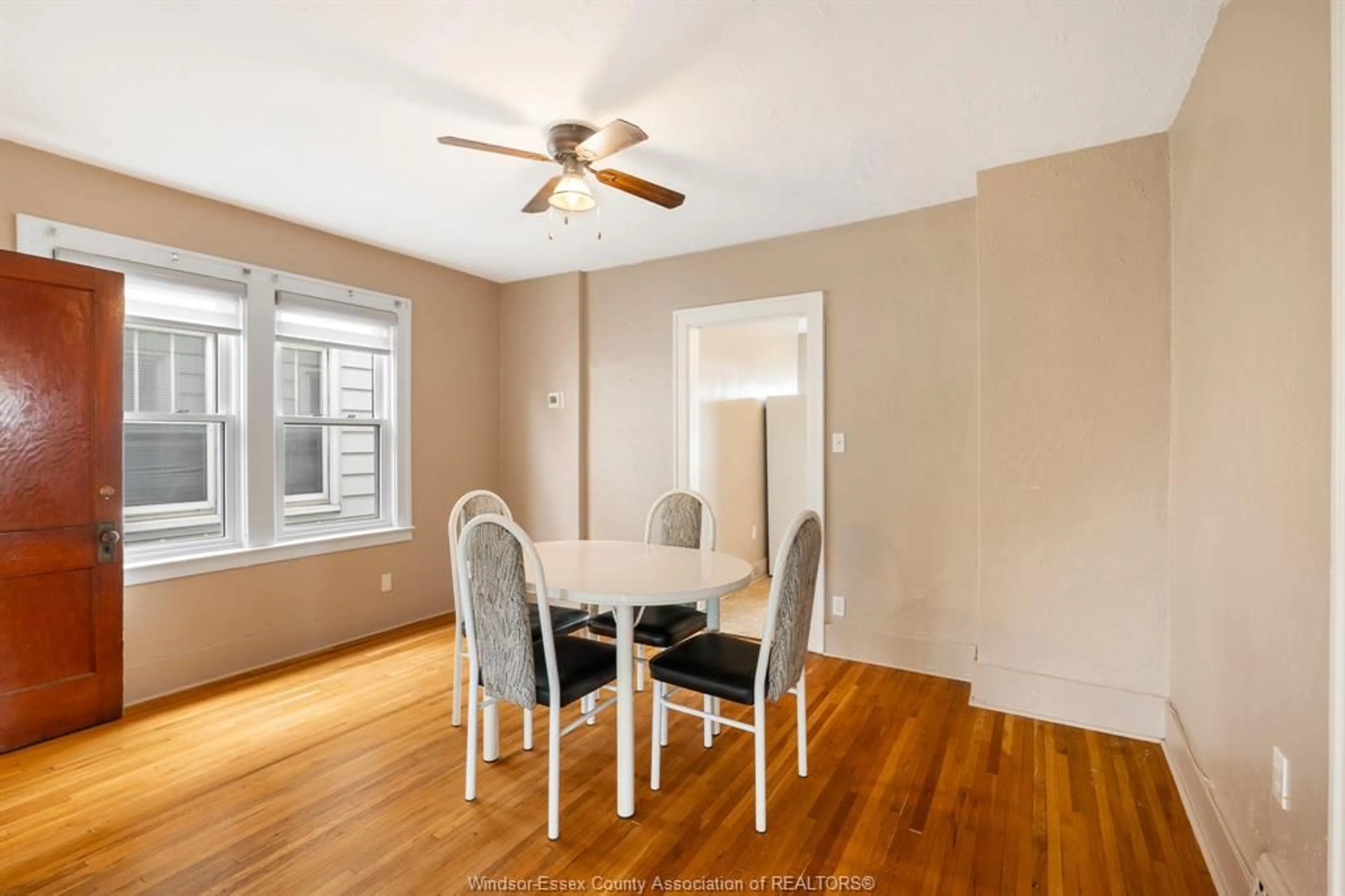 Dining room, wood/laminate floor for 2279 Lillian Ave, Windsor Ontario N8X 4B1