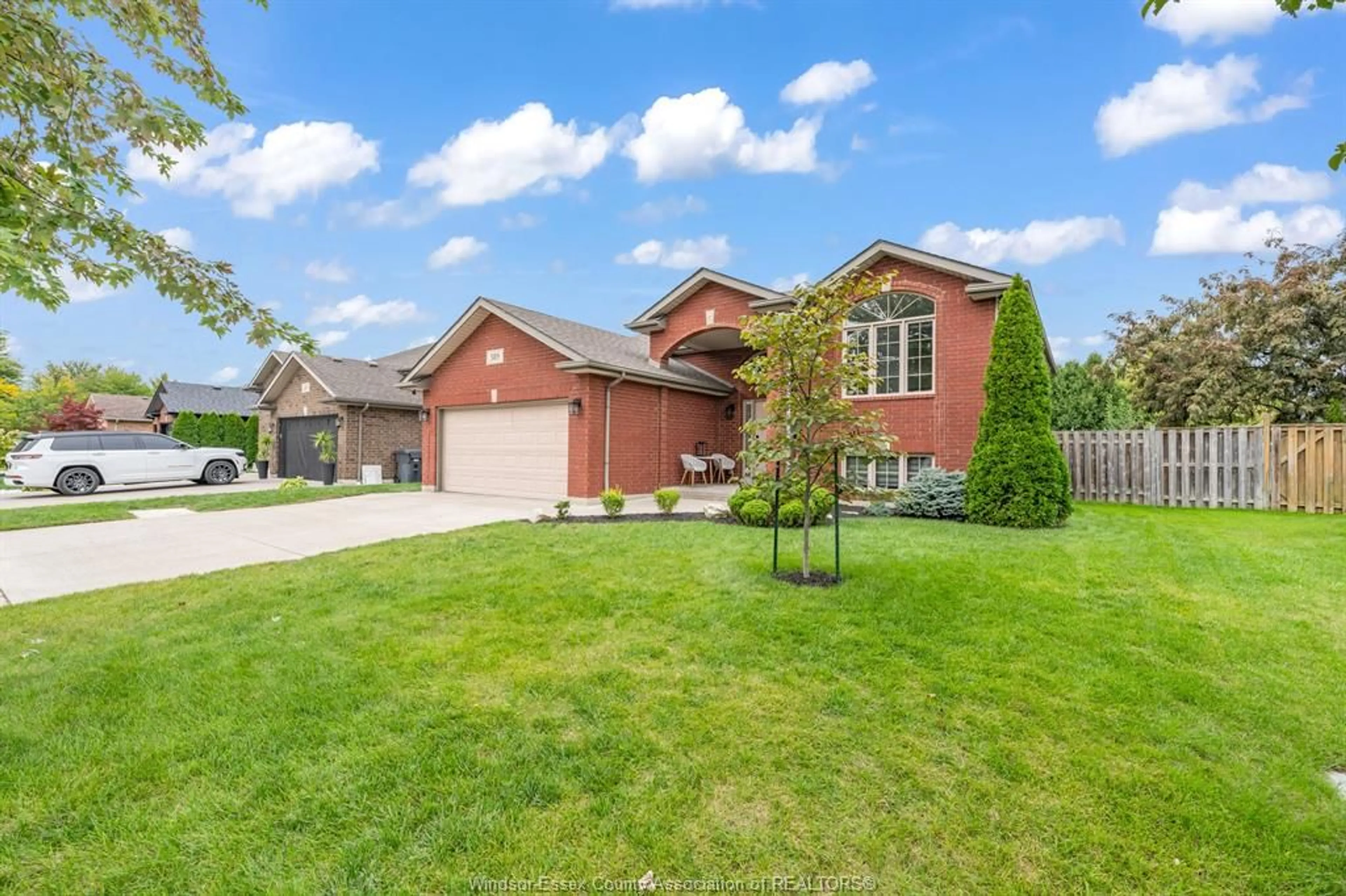 Home with brick exterior material, street for 389 DONLON, LaSalle Ontario N9J 3Y2