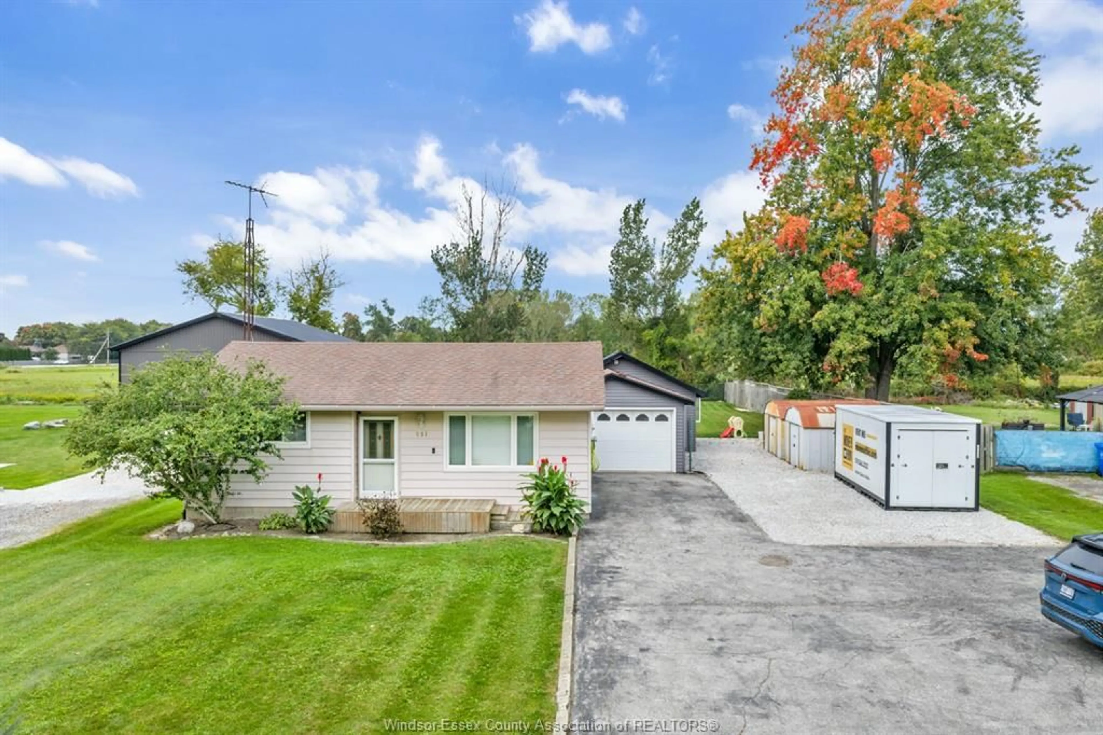 A pic from outside/outdoor area/front of a property/back of a property/a pic from drone, street for 151 ALEXANDER, Lakeshore Ontario N0R 1A0