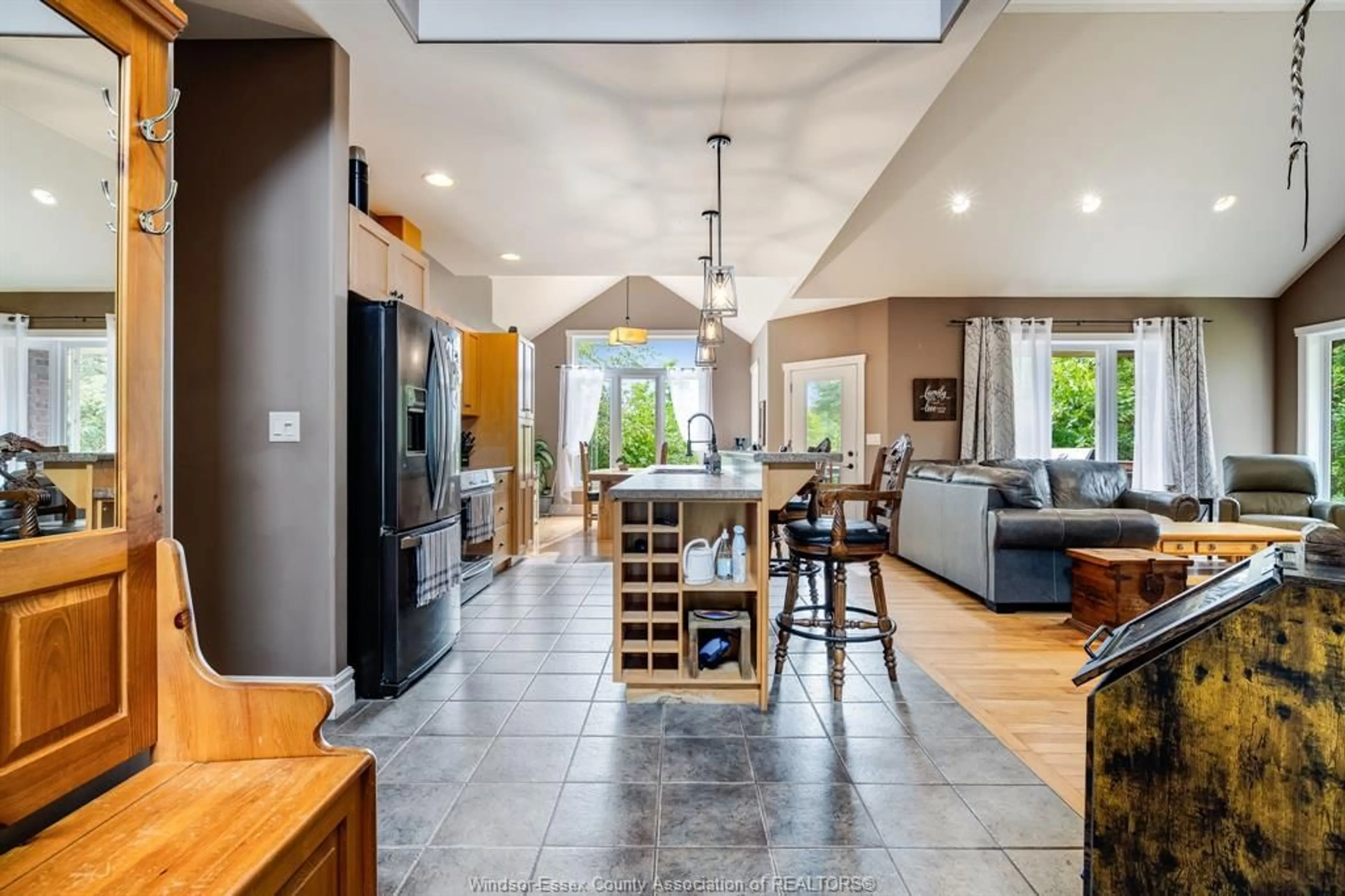 Open concept kitchen, unknown for 21096 Cemetery Rd, Wheatley Ontario N0P 2P0