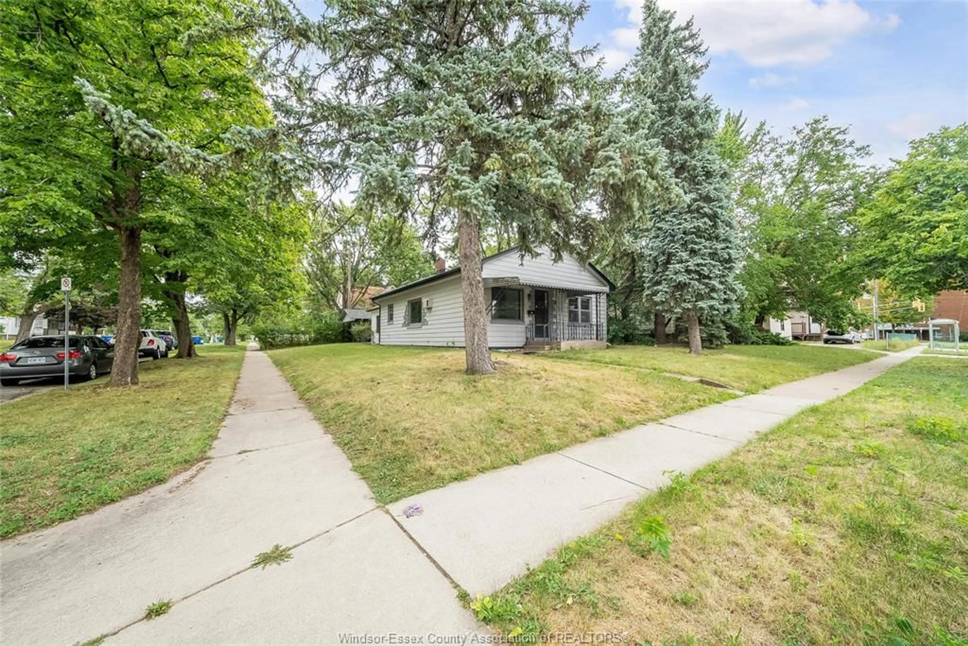 Unknown for 3173 WYANDOTTE, Windsor Ontario N8Y 4V1