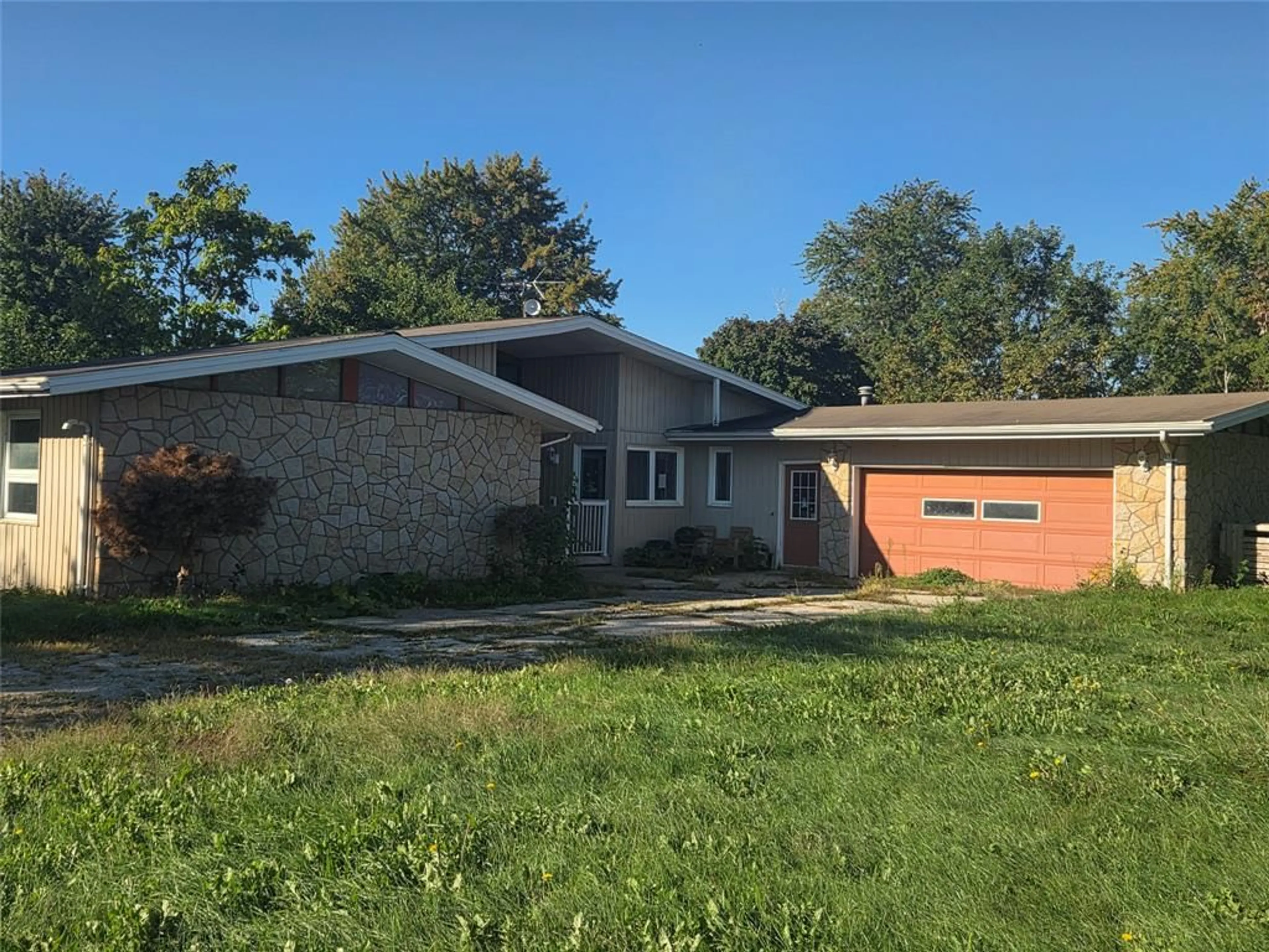 Home with brick exterior material, street for 618 Mersea Road 8, Leamington Ontario N8H 3V8