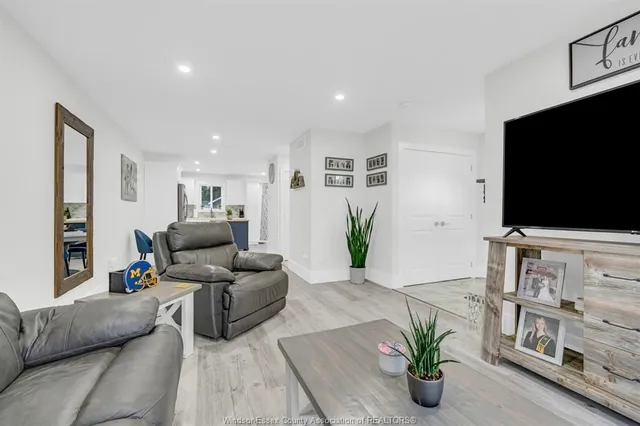 80 LAIRD, Essex 5
