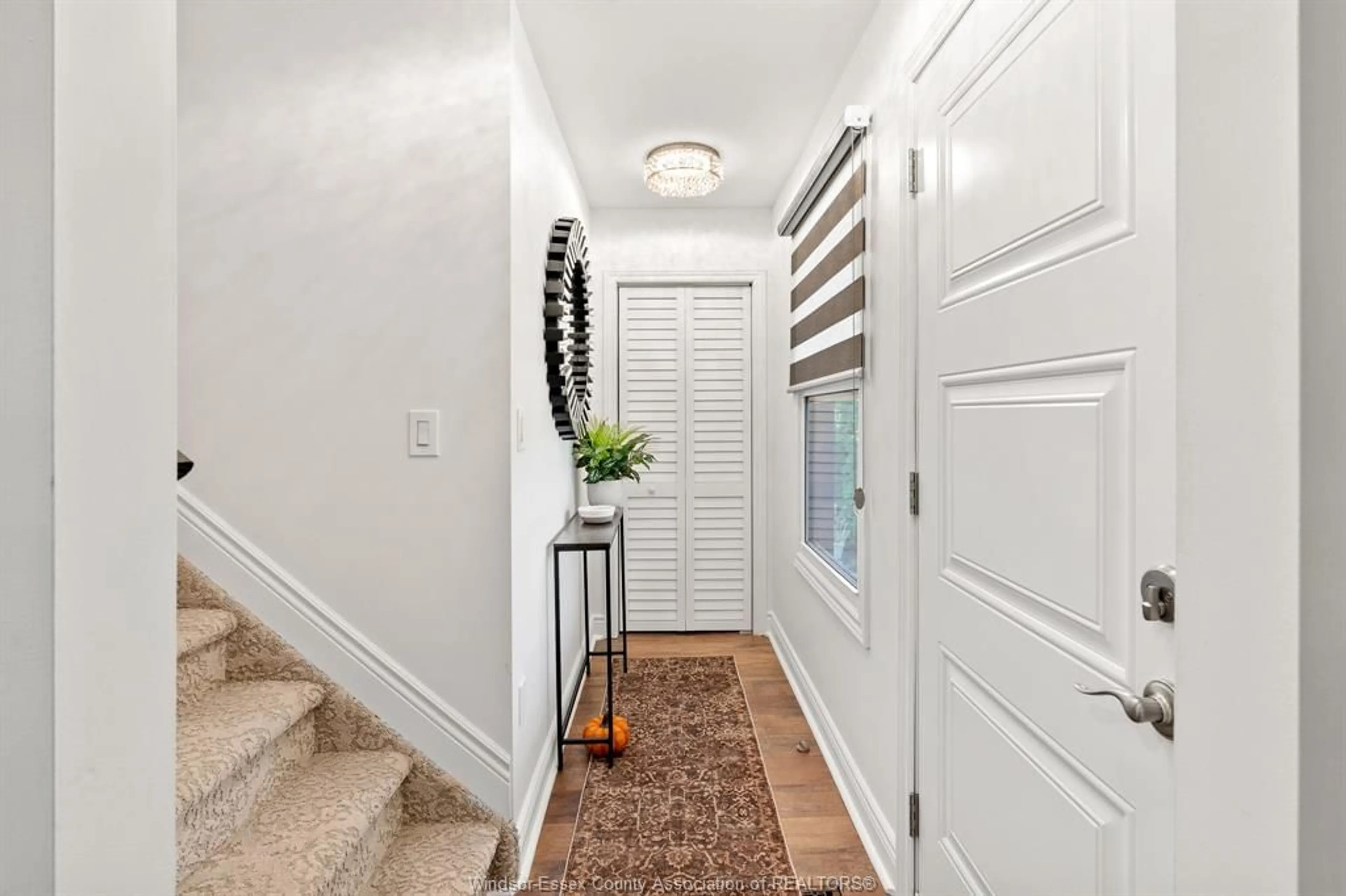 Indoor entryway for 2328 FOREST, Windsor Ontario N8W 2G8