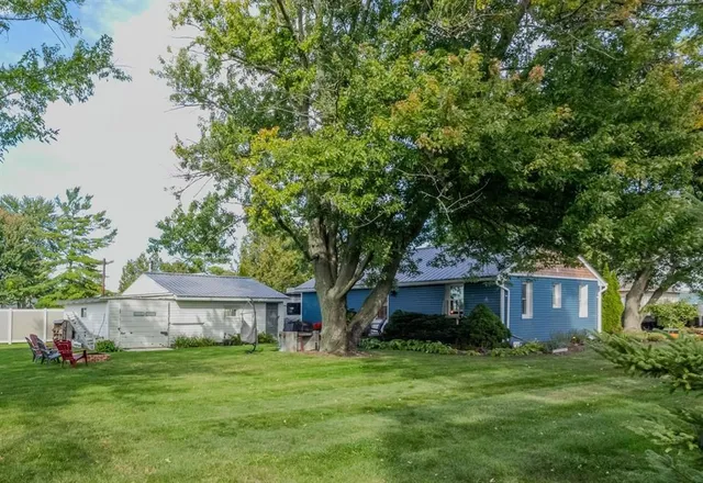 235 Eureka St, Petrolia 4