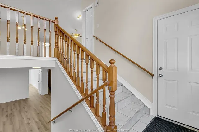 4505 TUMBLEWEED, Windsor 4