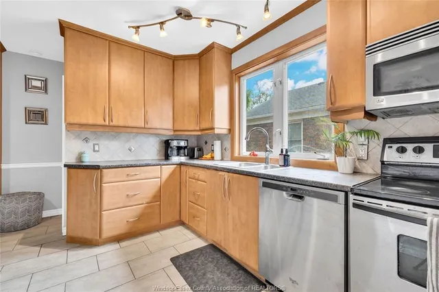 466 MATTHEW BRADY, Windsor 4