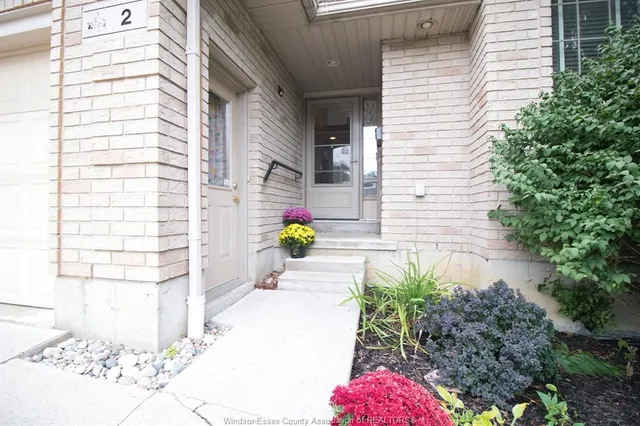 2 THOMAS Cres, Chatham 4