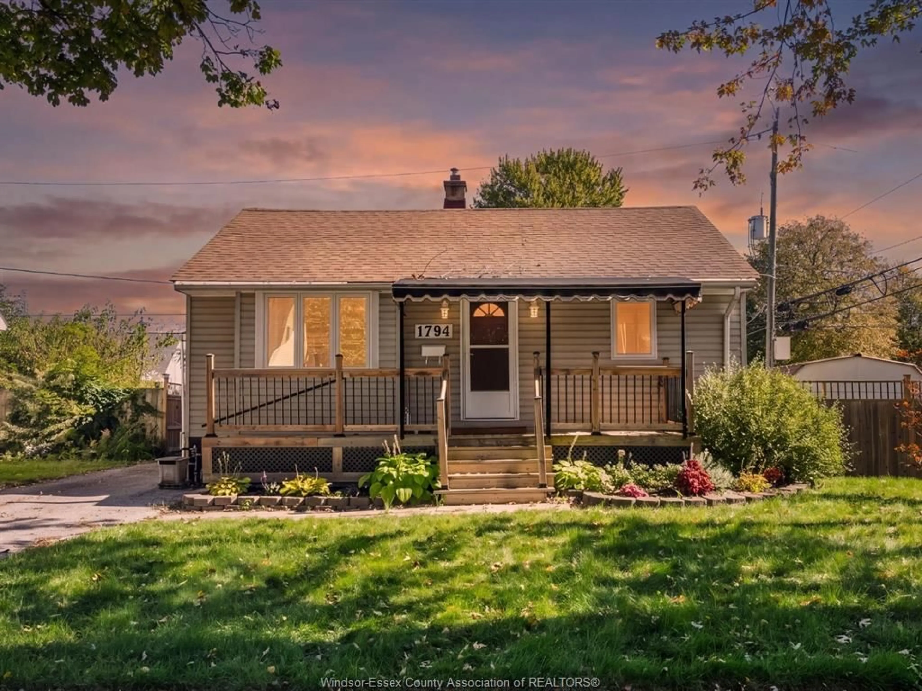 Home with vinyl exterior material, street for 1794 Ellrose Ave, Windsor Ontario N8Y 3X8